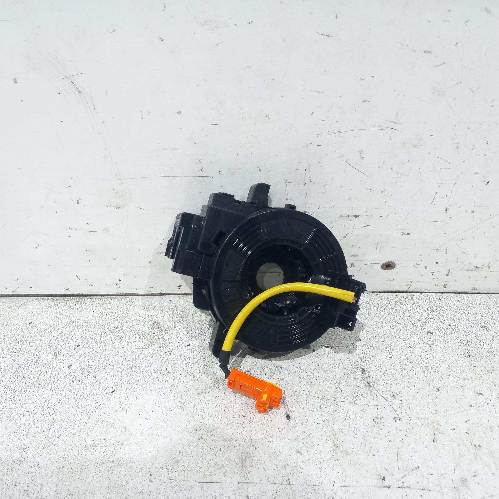 View Auto part Airbag Module/Sensor Toyota Hilux 2012