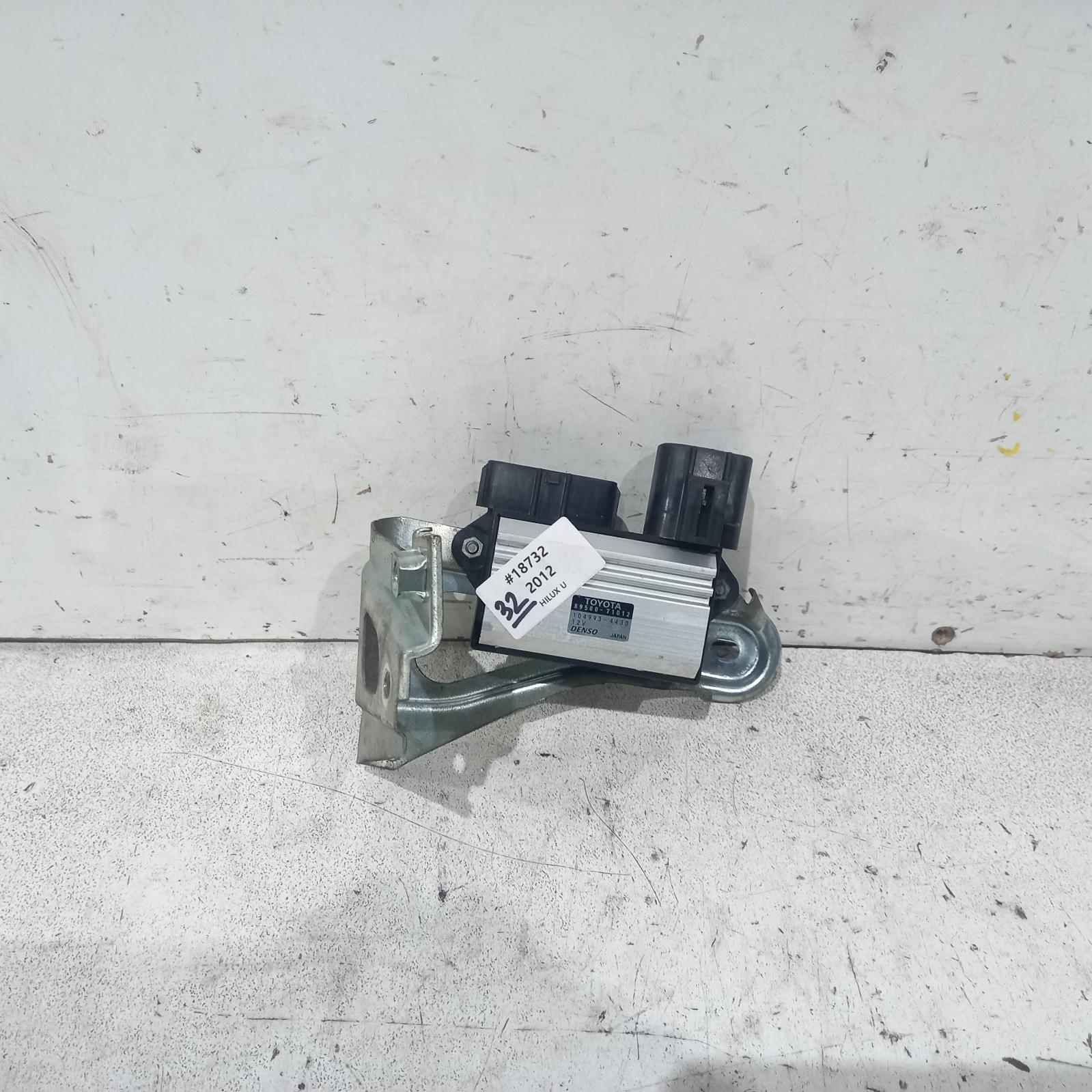 View Auto part Ecu Toyota Hilux 2012