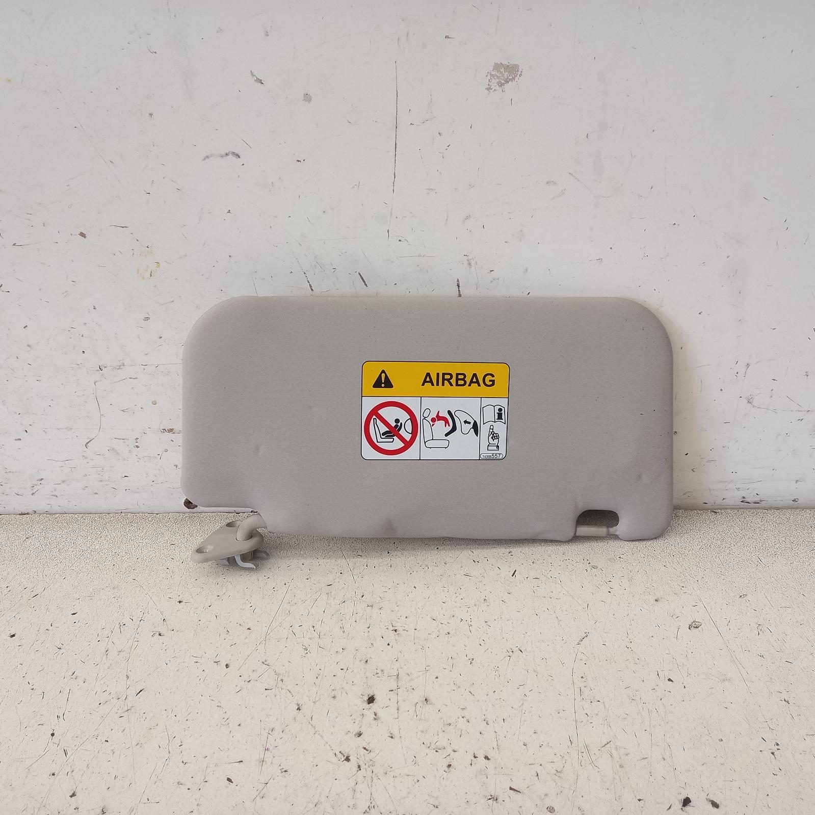 View Auto part Sunvisor Mitsubishi Mirage 2013