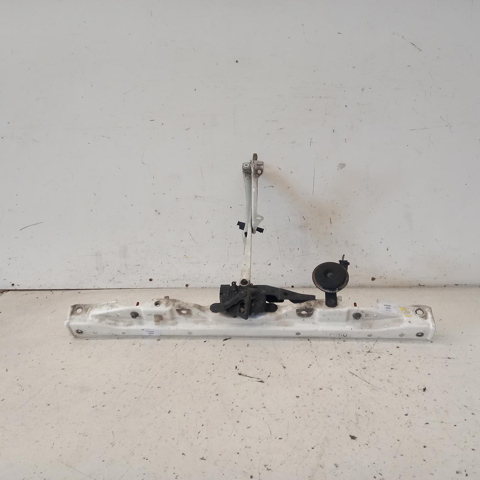 View Auto part Bonnet Lock/Support Toyota Hilux 2009