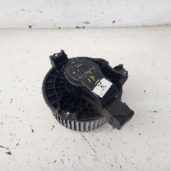 View Auto part Heater Fan Motor Toyota Hilux 2009