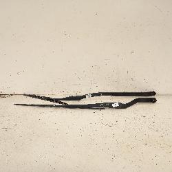 View Auto part Wiper Arm Nissan Murano 2005