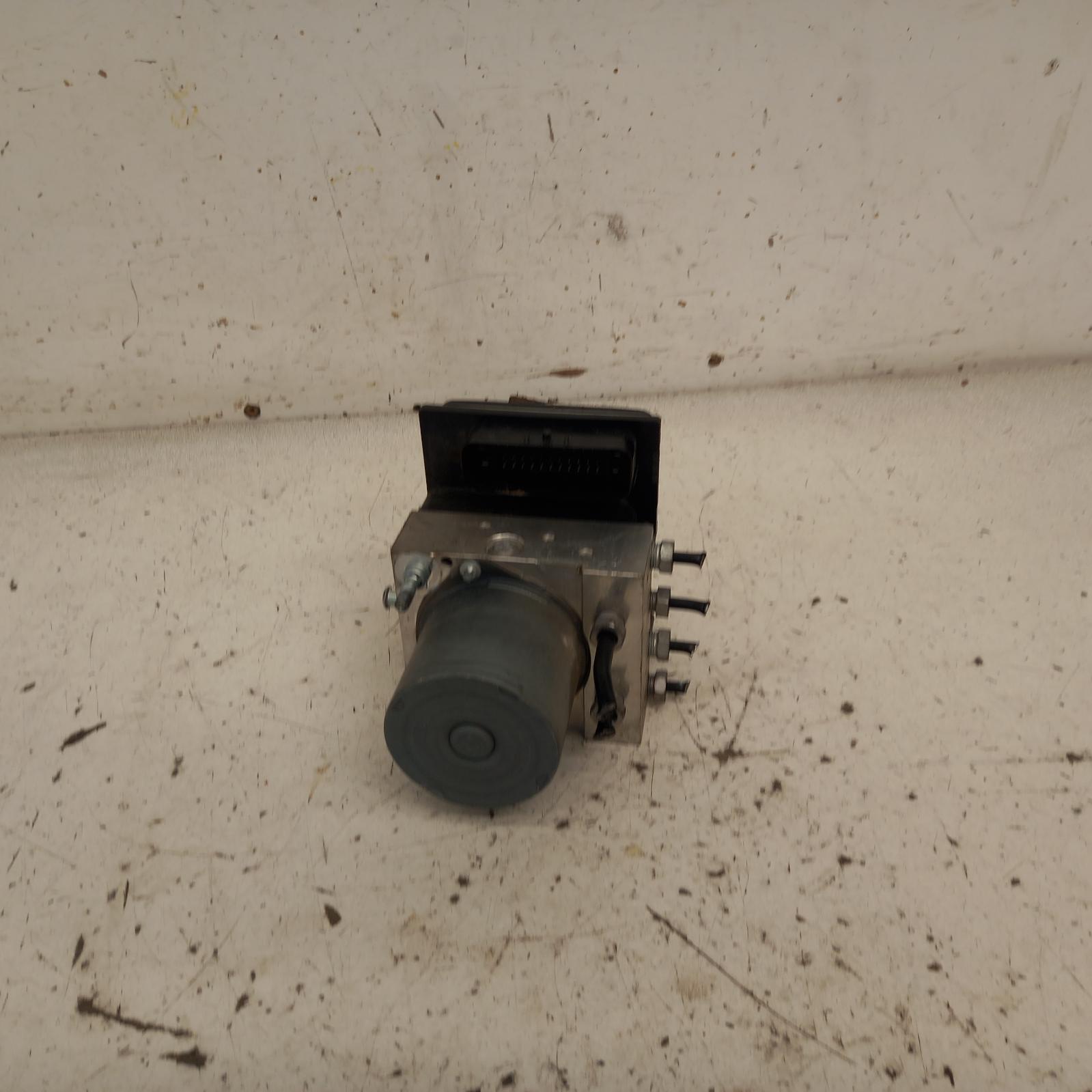 View Auto part Abs Pump/Modulator Holden Commodore 2010