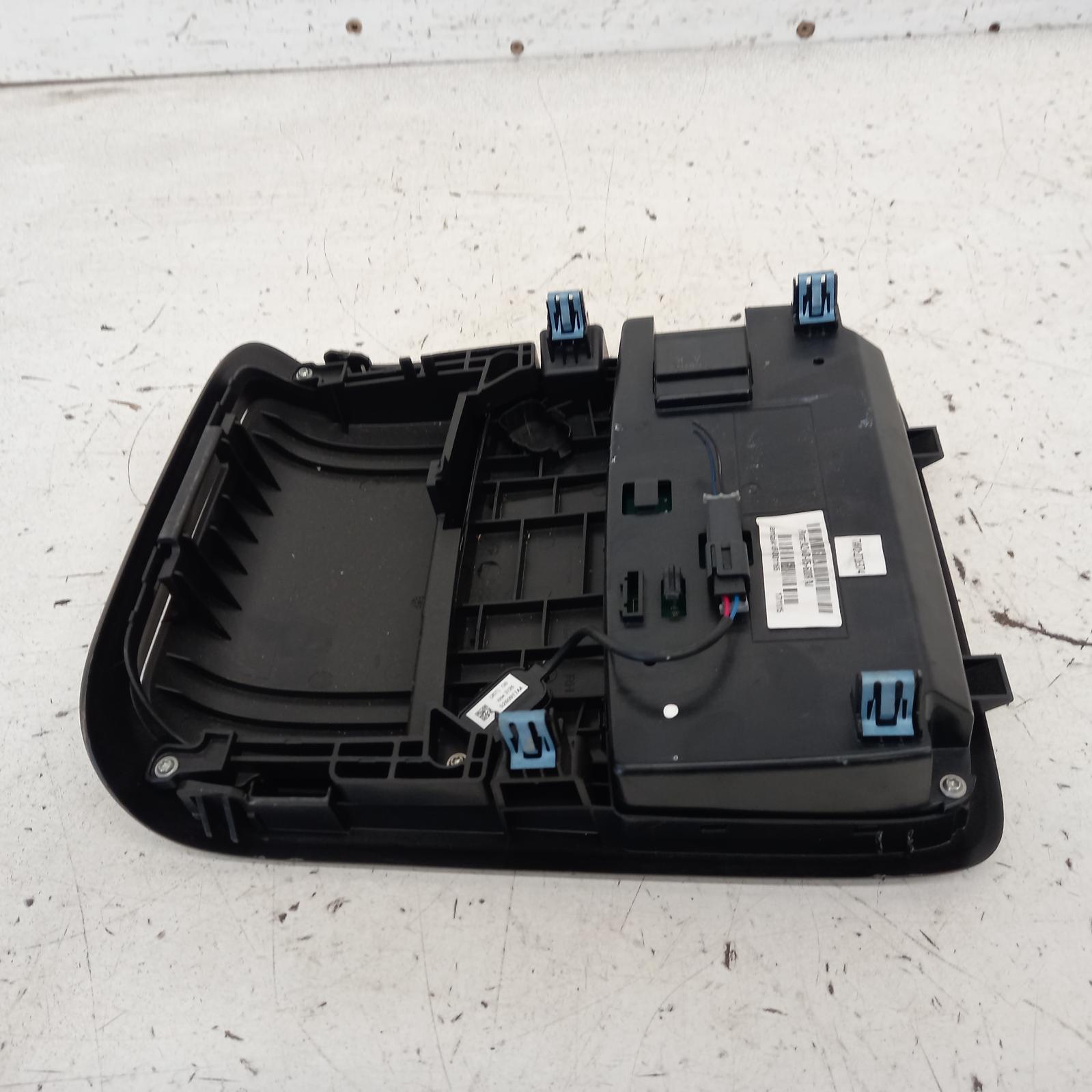 View Auto part Courtesy Light Holden Commodore 2017