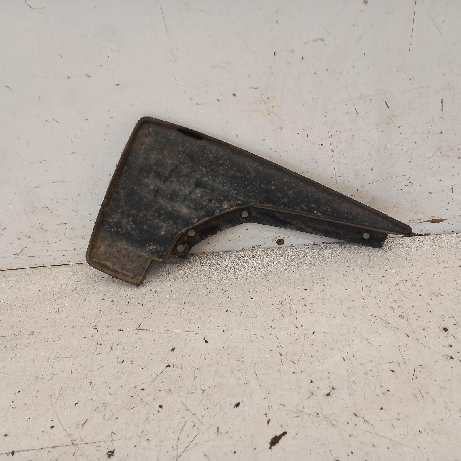 View Auto part Mud Flaps Holden Commodore 2017