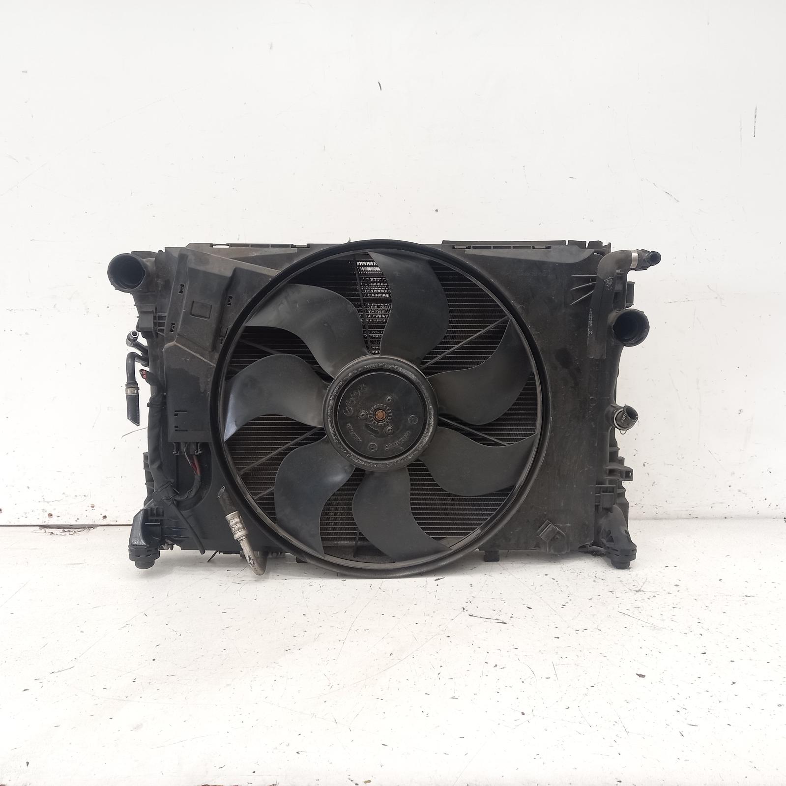 View Auto part Fan Mercedes C Class 2011