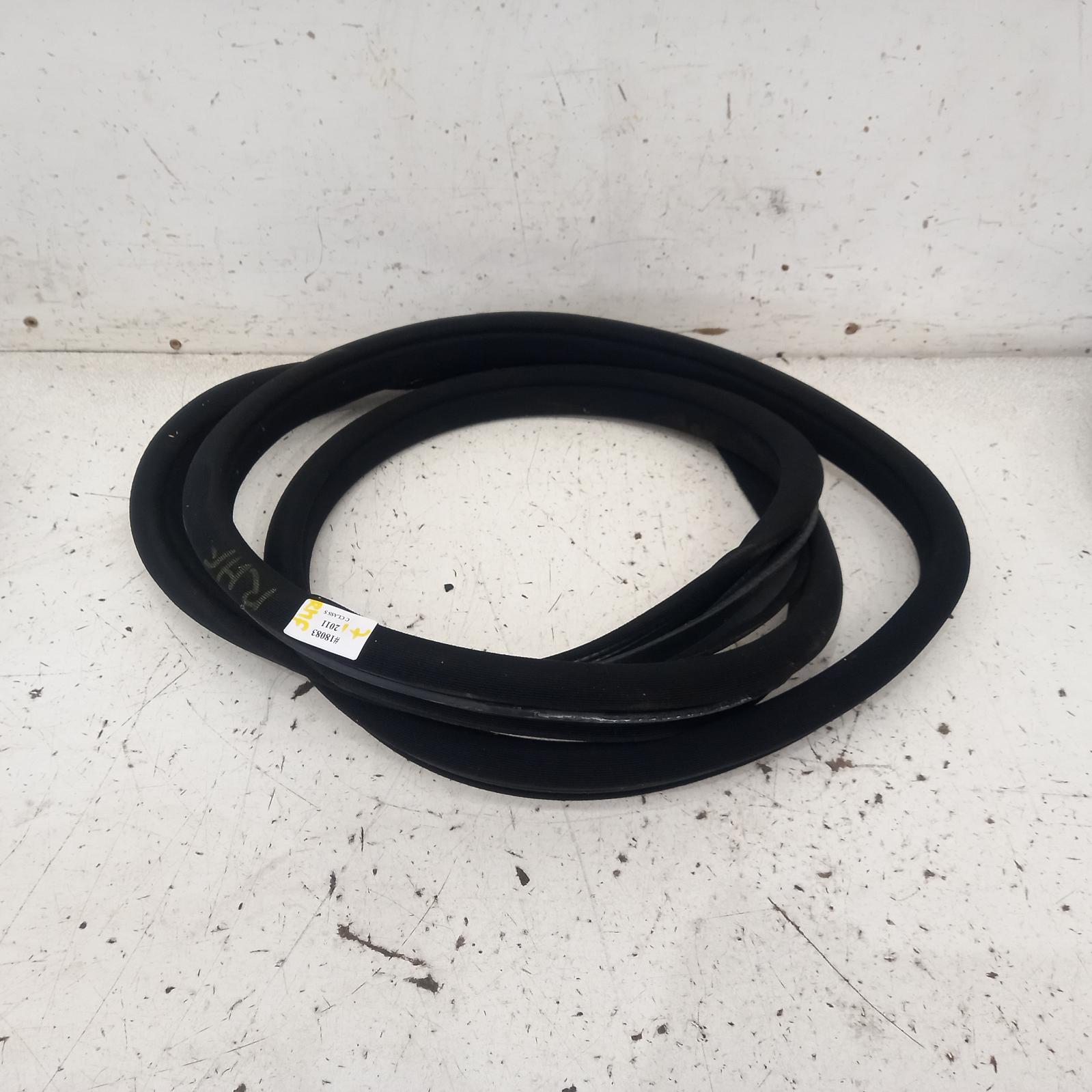 View Auto part Door/Tailgate Seal Mercedes C Class 2011