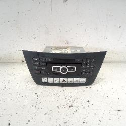 View Auto part Radio/Cd/Dvd/Sat/Tv Mercedes C Class 2011