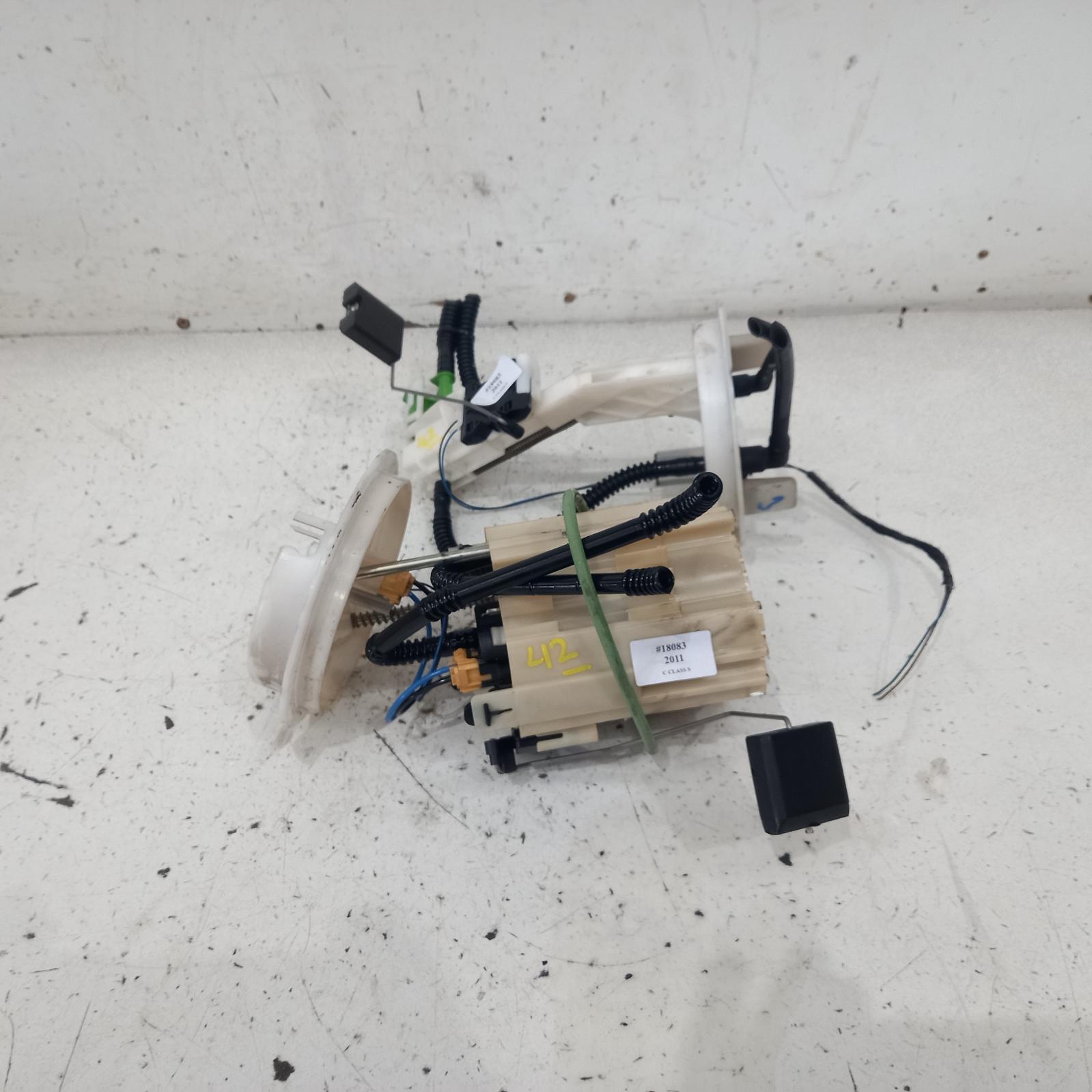 View Auto part Fuel Pump Mercedes C Class 2011