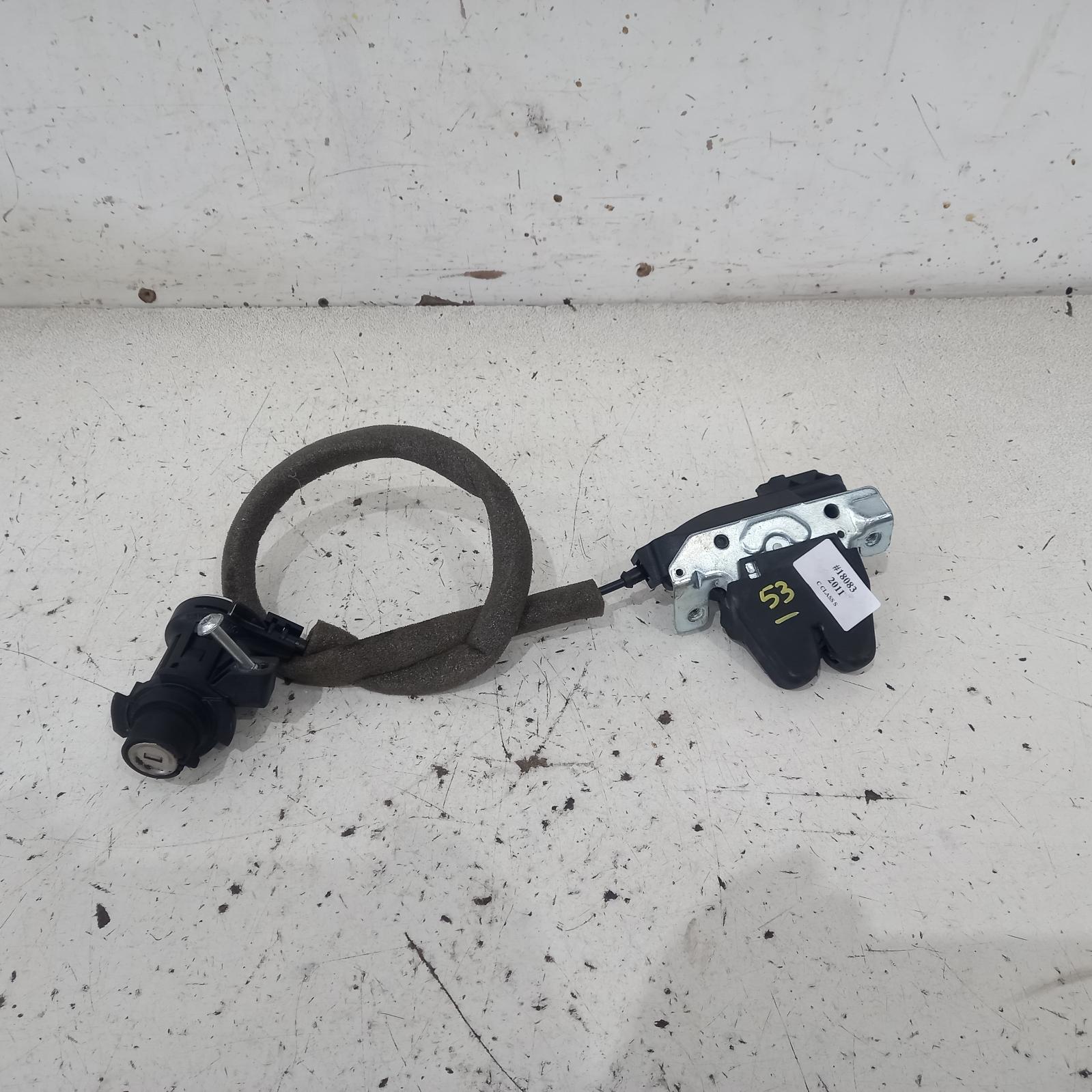 2011 Mercedes C Class Door/Boot/Gate Lock View Auto part Door/Boot/Gate Lock Mercedes C Class 2011