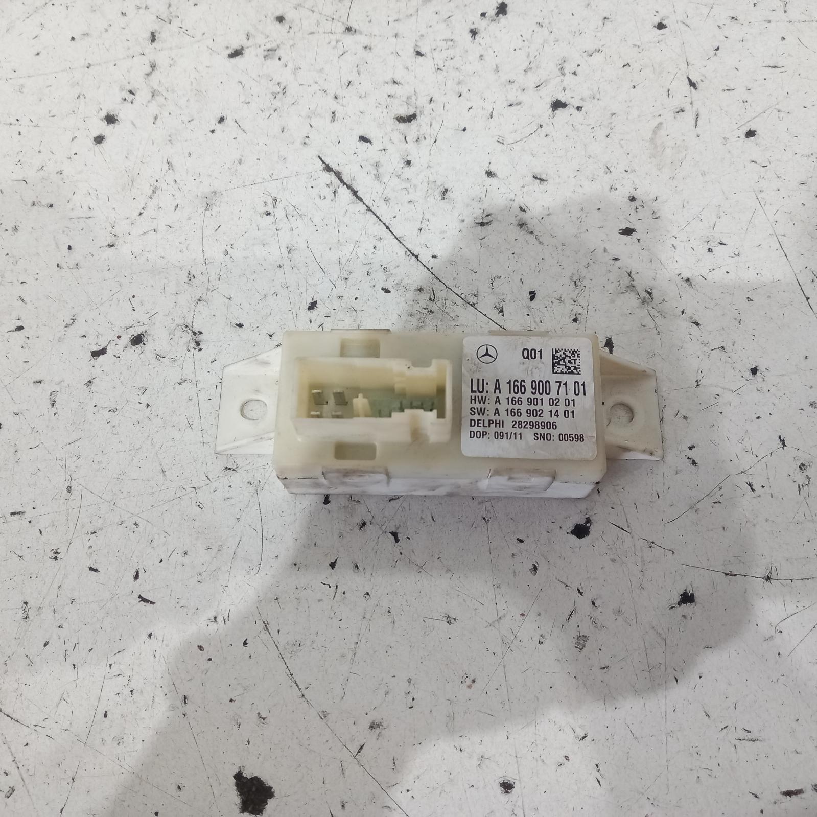 View Auto part Ecu Mercedes C Class 2011