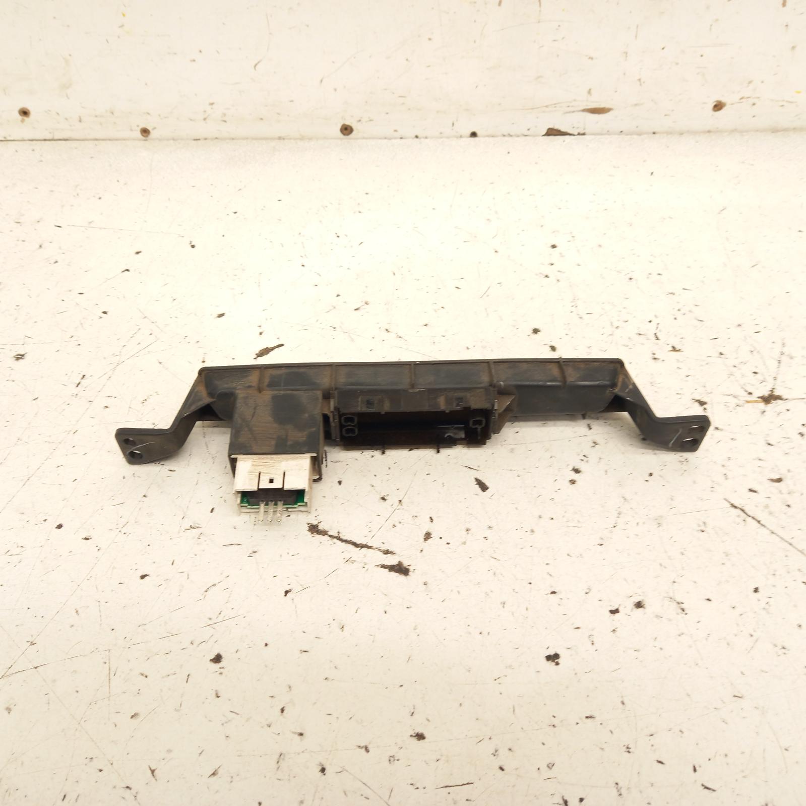 2008 Toyota Hilux Clock View Auto part Clock Toyota Hilux 2008