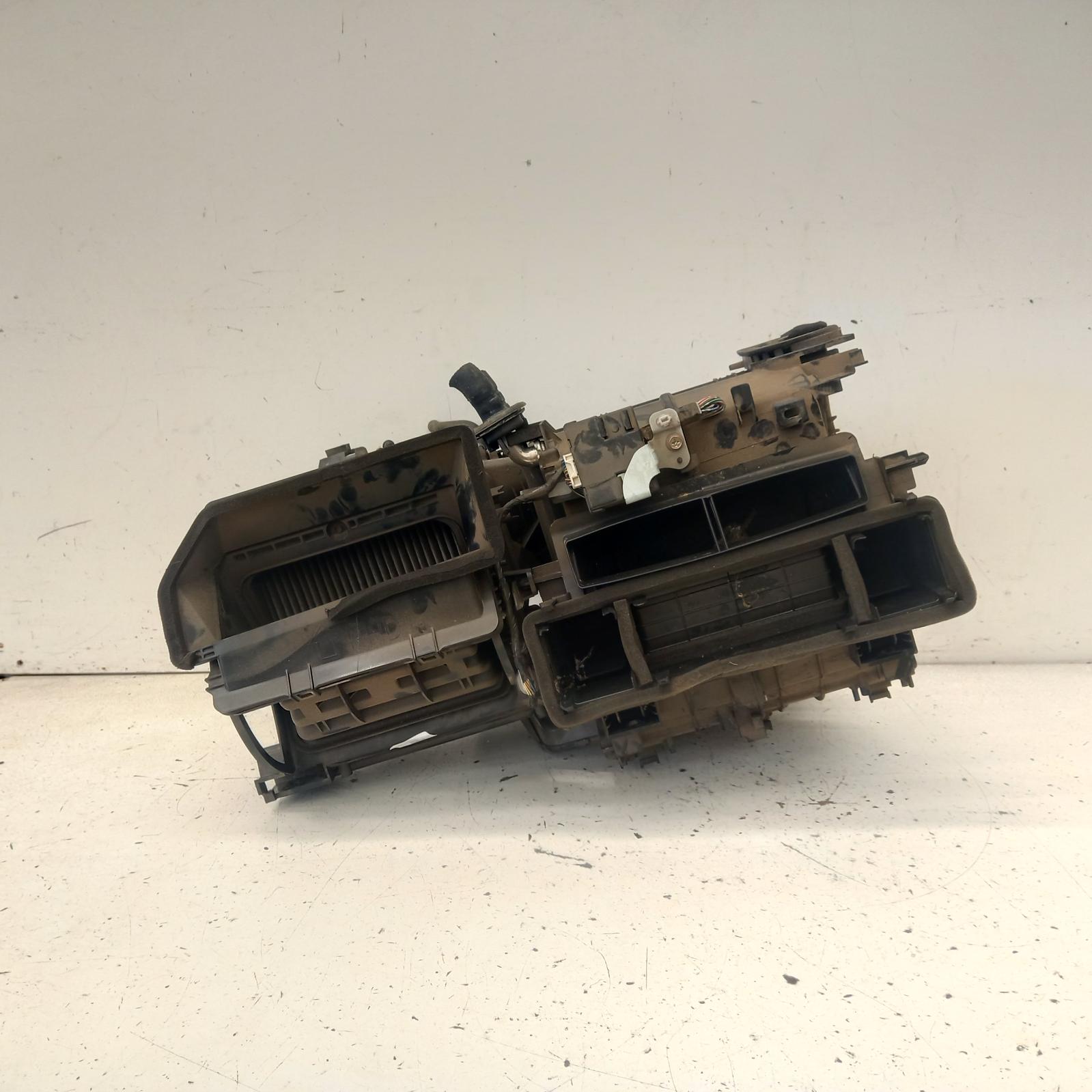 View Auto part Heater Core/Box Toyota Hilux 2009
