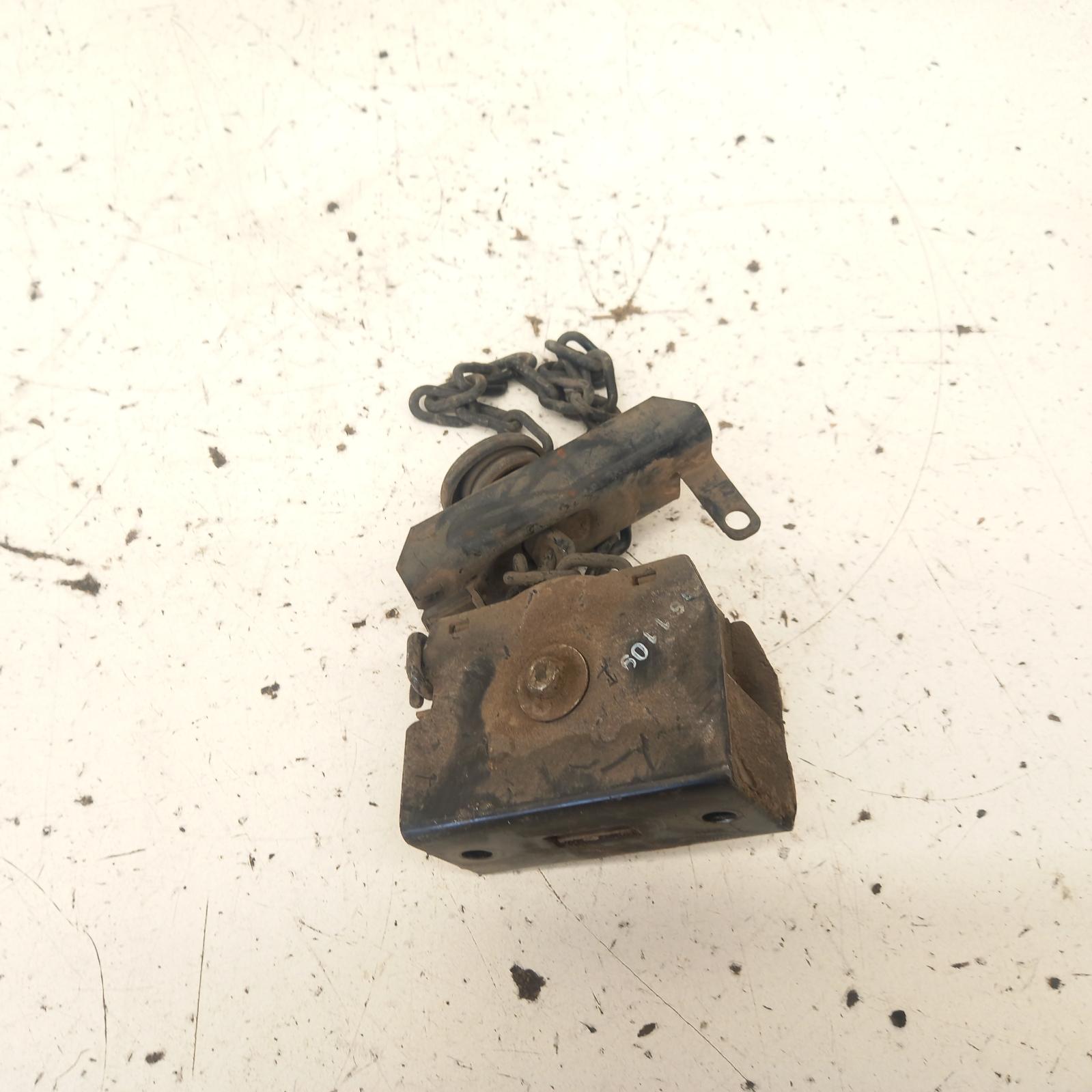 View Auto part Spare Wheel Winch Toyota Hilux 2009
