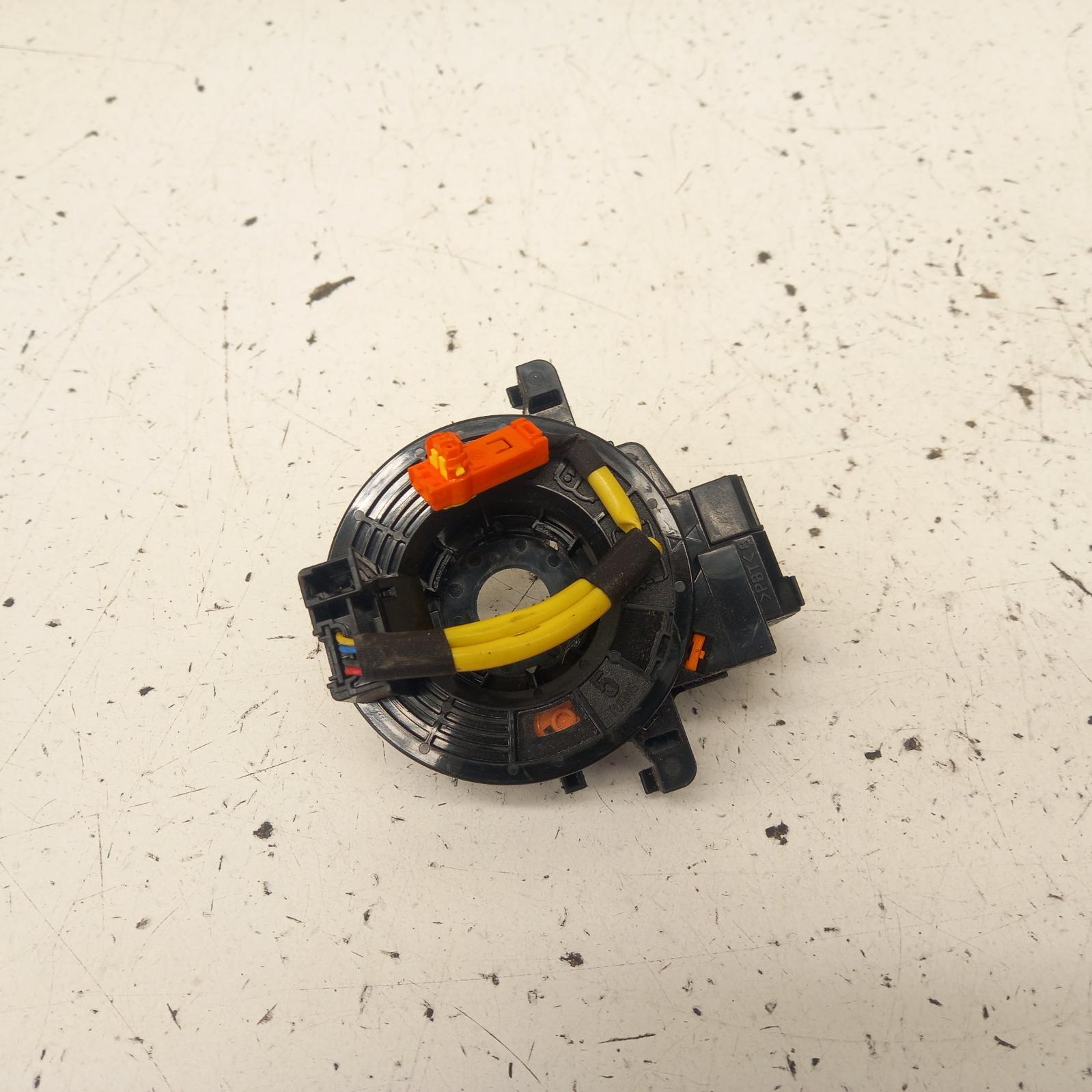 View Auto part Airbag Module/Sensor Toyota Hilux 2009