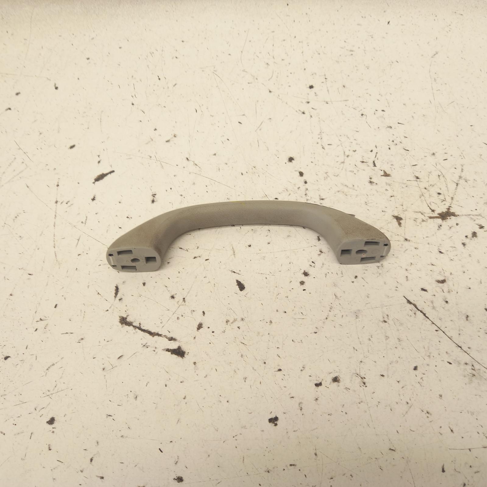 View Auto part Grab Handle Toyota Hilux 2009