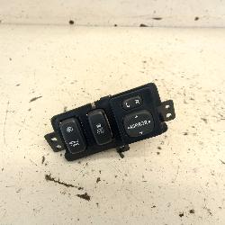 View Auto part Misc Switch/Relay Mitsubishi Triton 2015