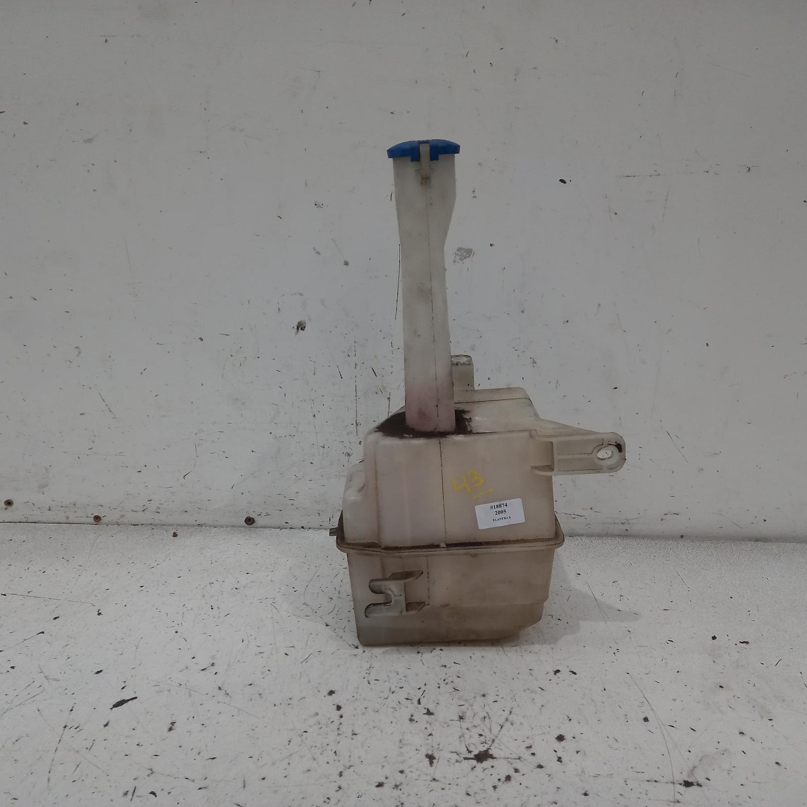 View Auto part Washer Bottle Hyundai Elantra 2005