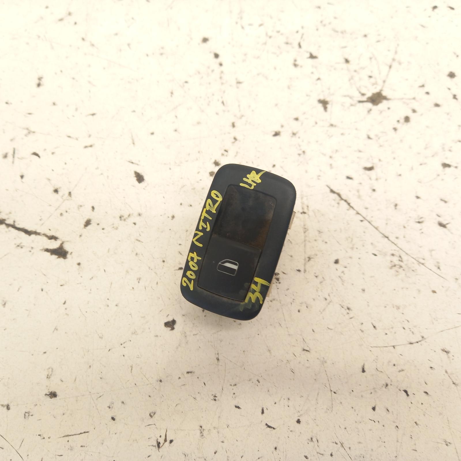 View Auto part Pwr Dr Wind Switch Dodge Nitro 2007