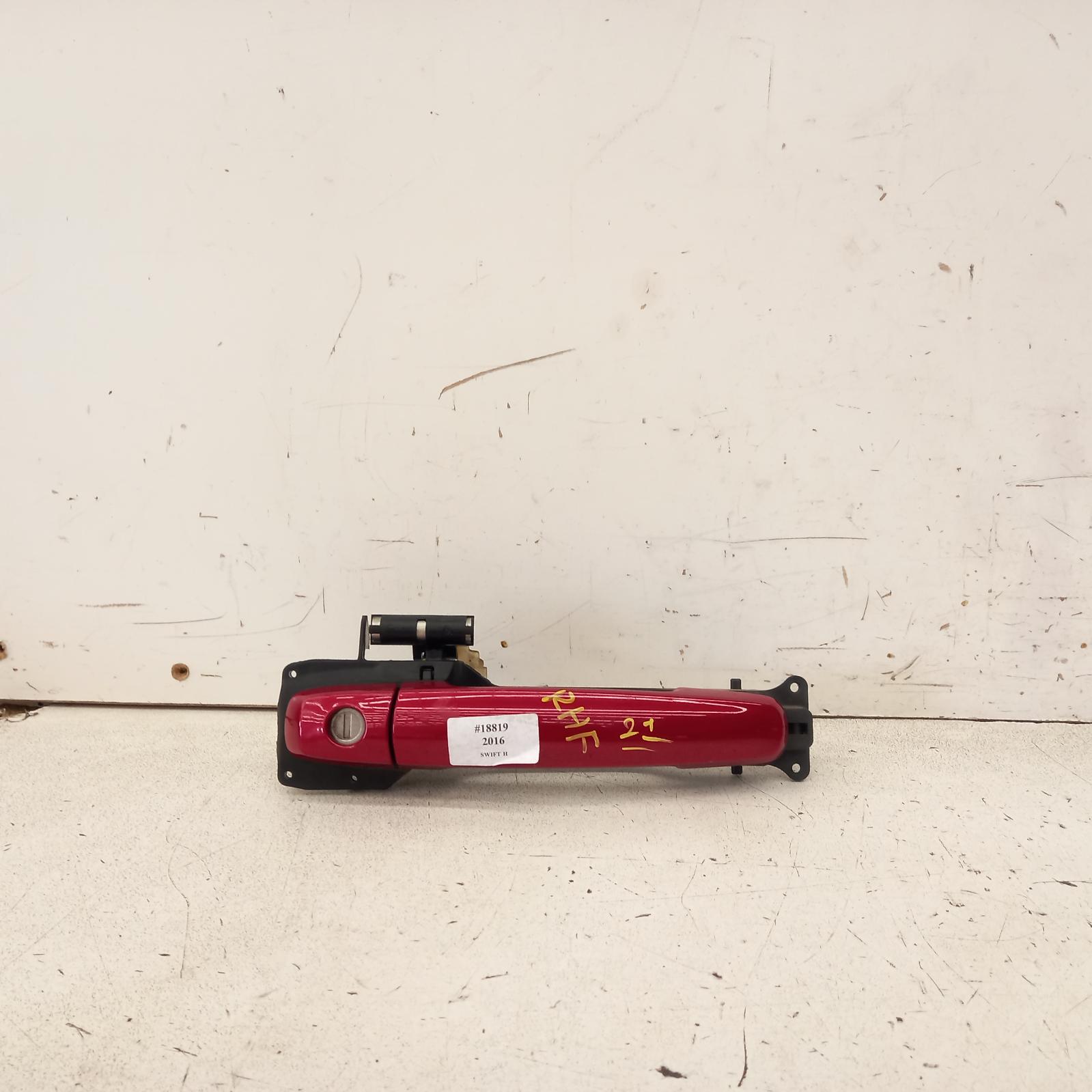 View Auto part Door Handle Suzuki Swift 2016
