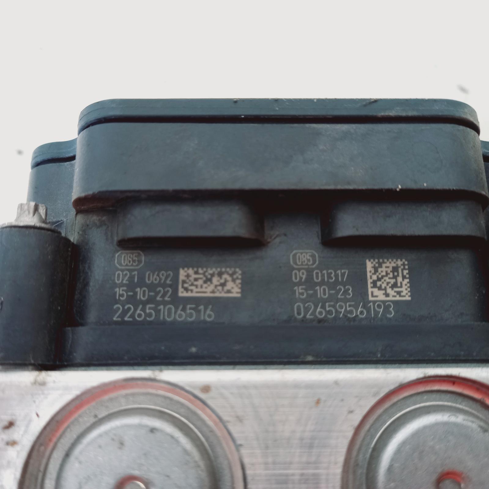 2016 Suzuki Swift Abs Pump/Modulator View Auto part Abs Pump/Modulator Suzuki Swift 2016