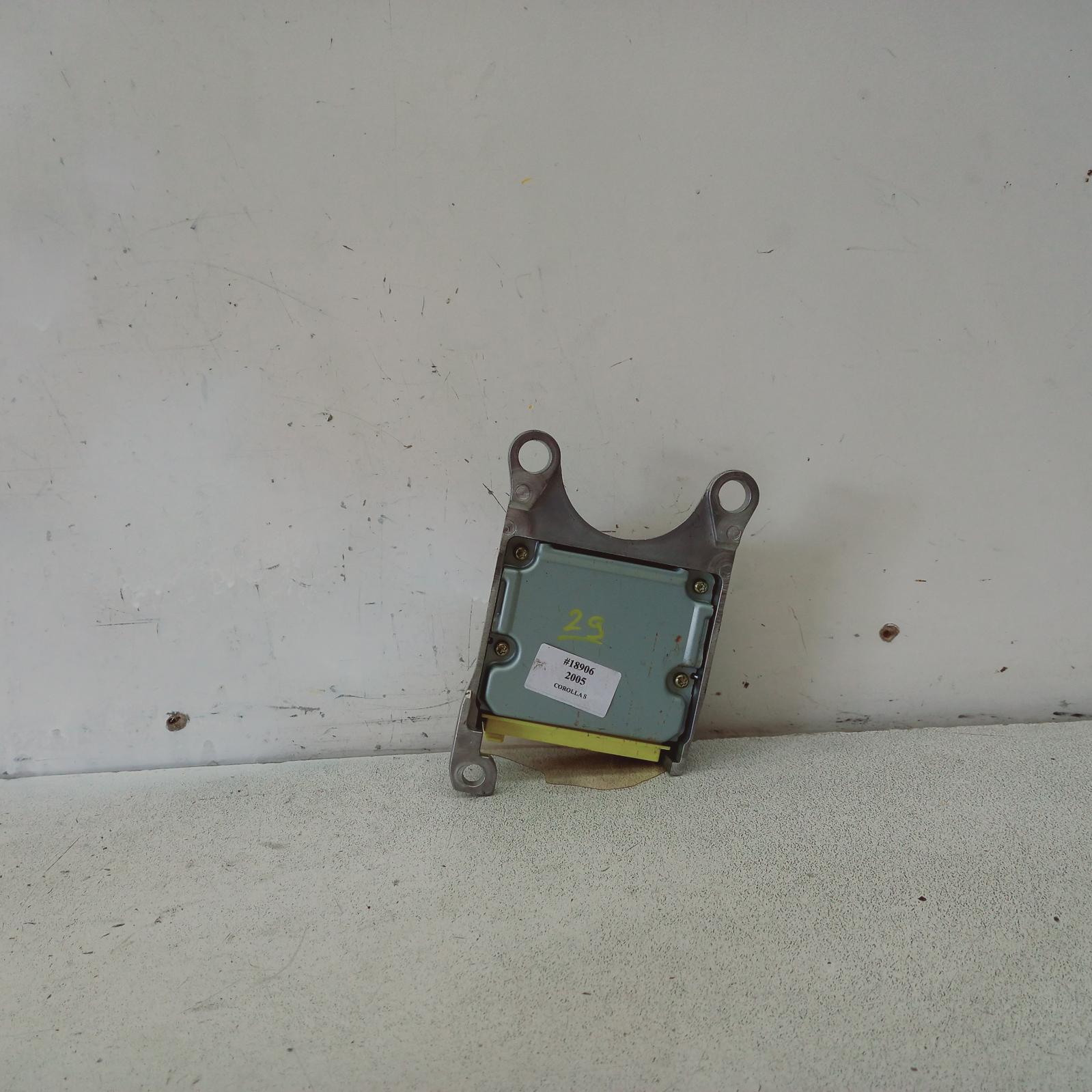 View Auto part Airbag Module/Sensor Toyota Corolla 2005