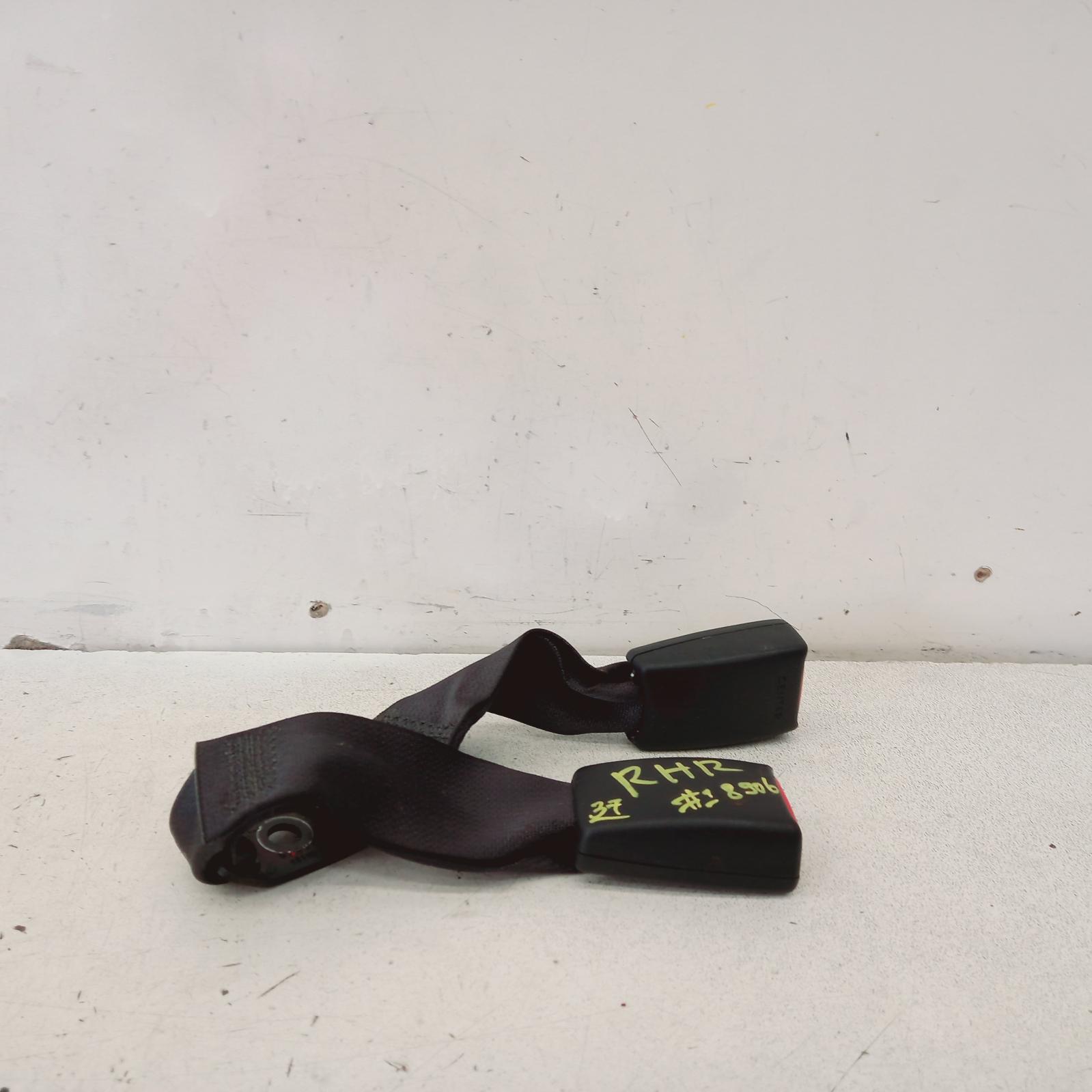 View Auto part Seatbelt/Stalk Toyota Corolla 2005