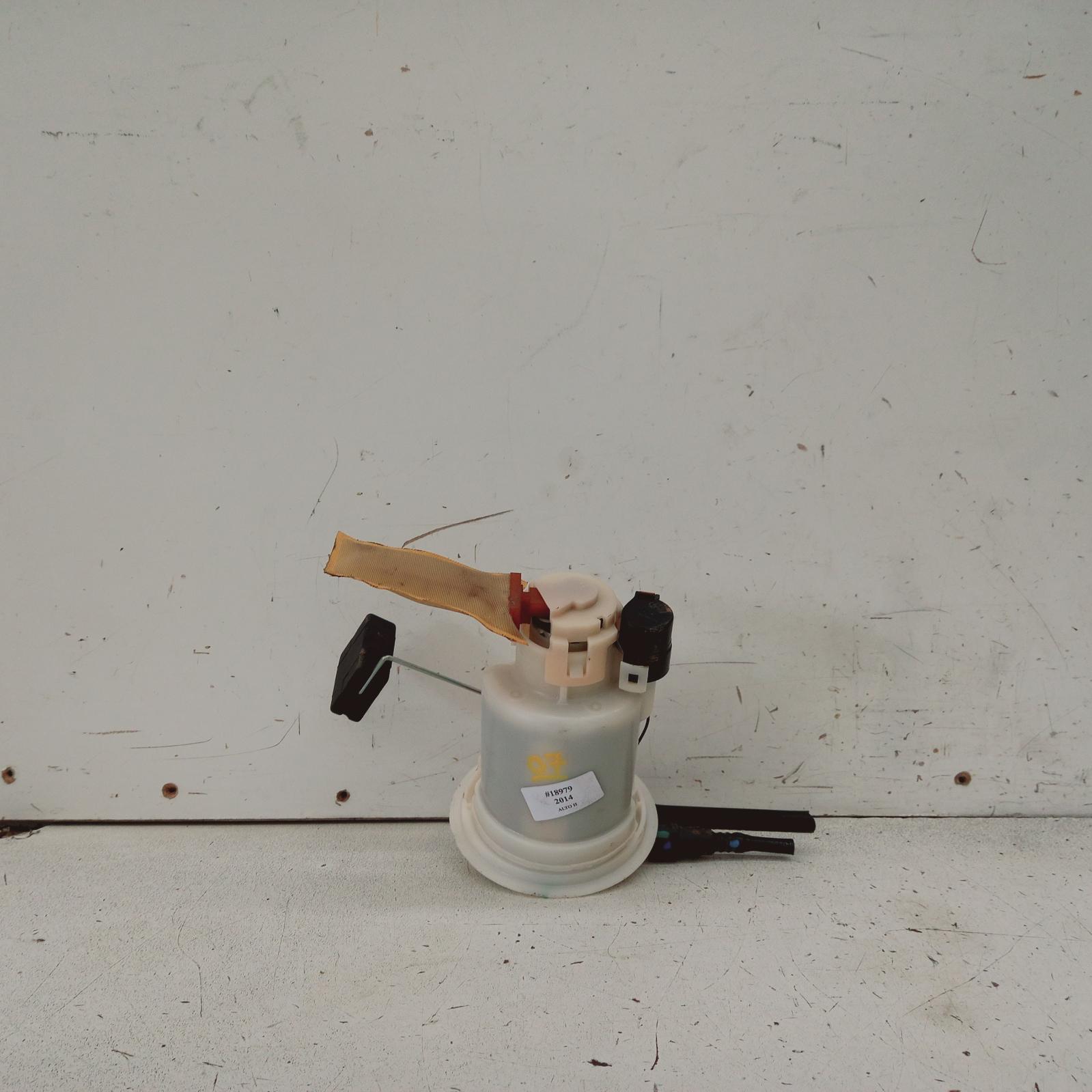 View Auto part Fuel Pump Suzuki Alto 2014