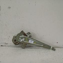View Auto part Right Rear Wnd Reg/Motor Suzuki Alto 2014