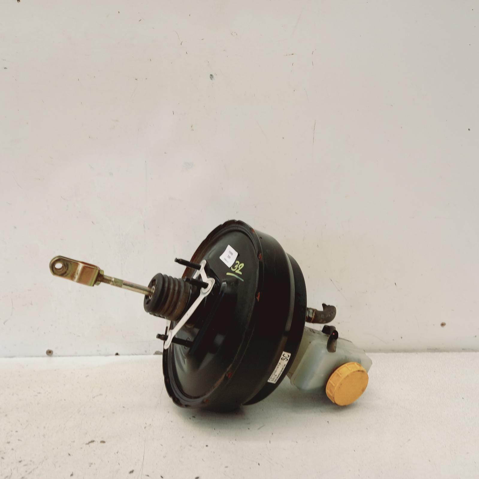 View Auto part Brake Booster Subaru Impreza 2005