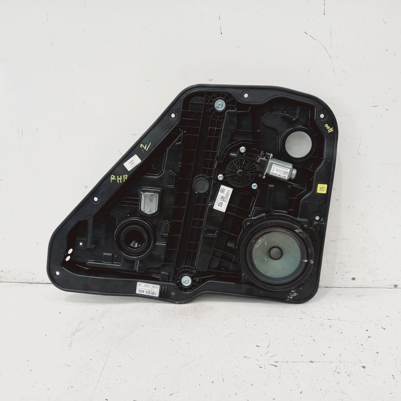 View Auto part Right Rear Wnd Reg/Motor Hyundai Elantra 2017