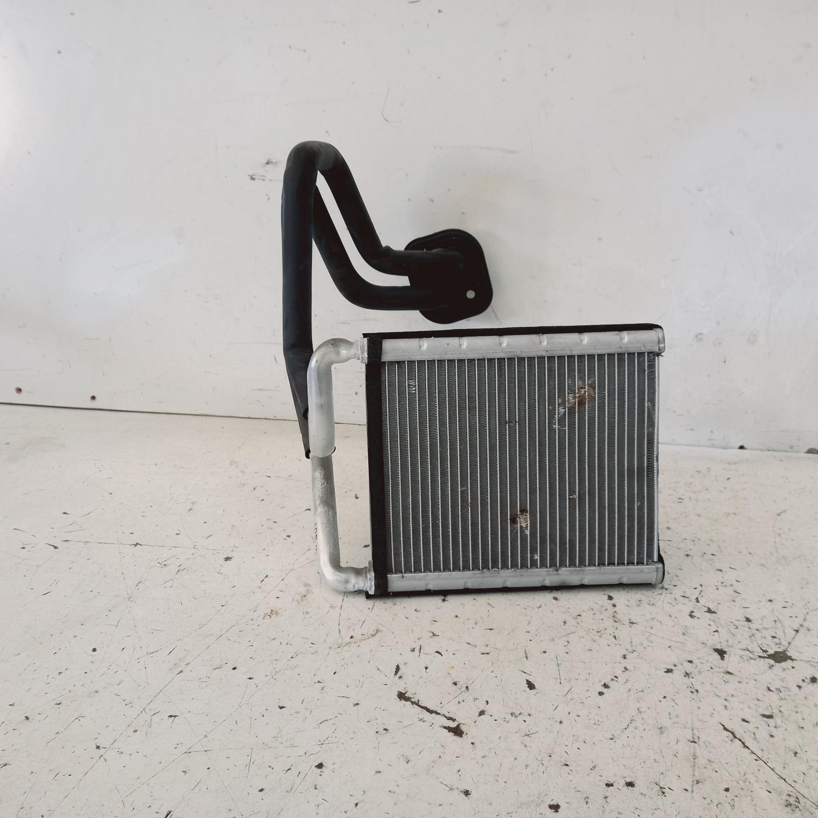 View Auto part Heater Core/Box Hyundai Elantra 2017