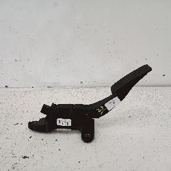 View Auto part Pedal Assembly Kia Cerato 2020