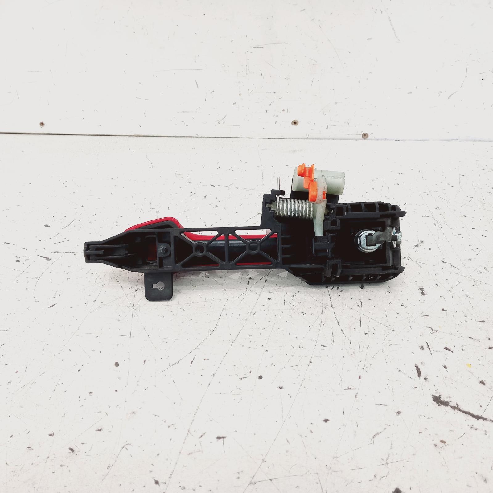 View Auto part Door Handle Kia Cerato 2020