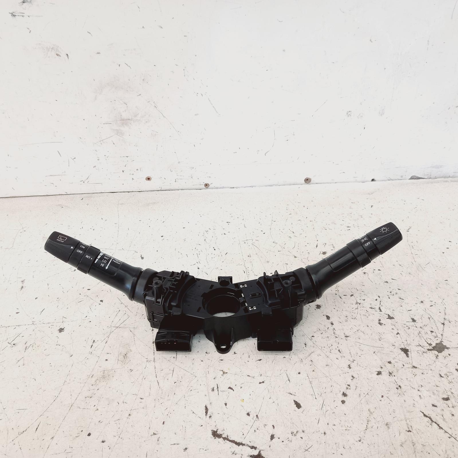 View Auto part Combination Switch Hyundai Accent 2016