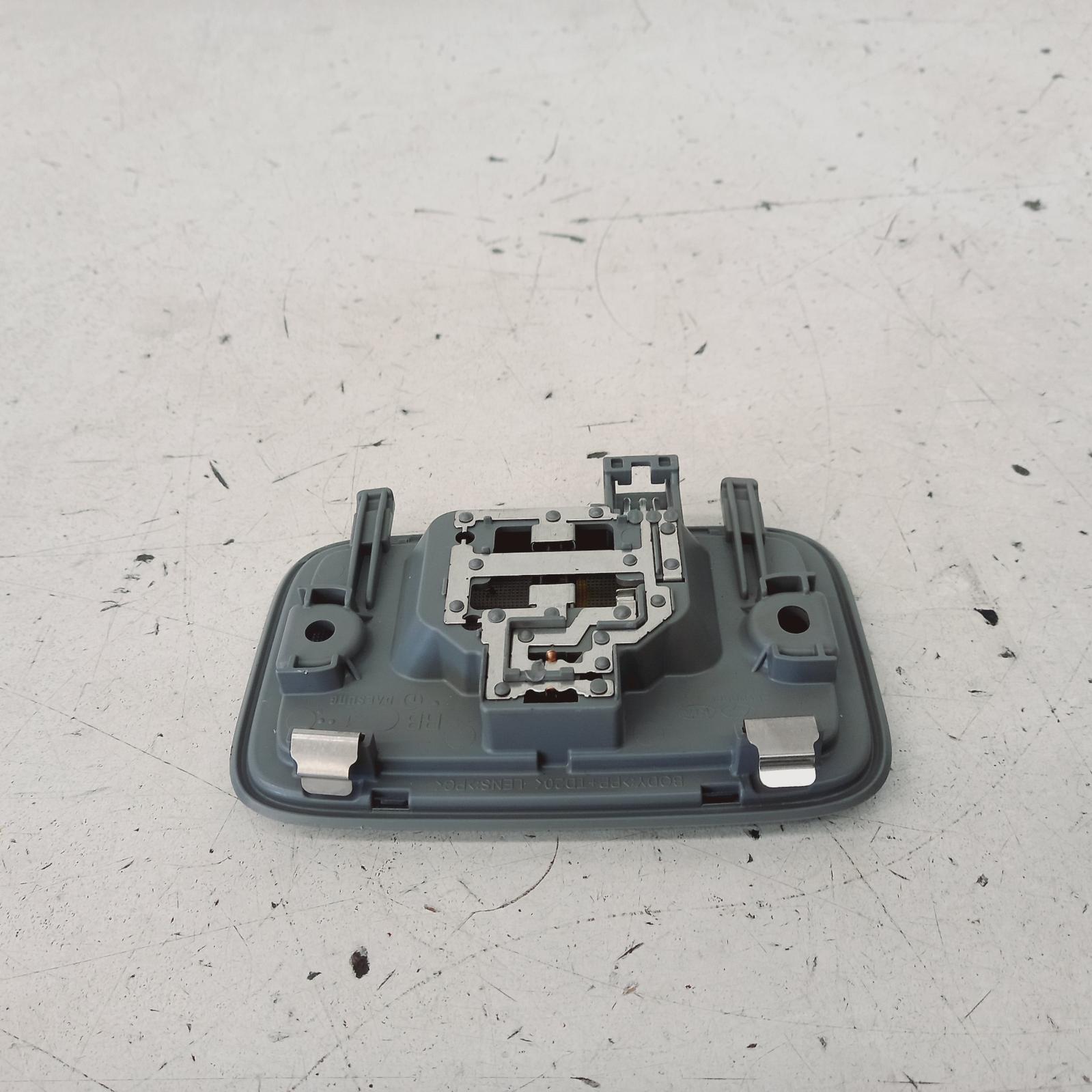 View Auto part Courtesy Light Hyundai Accent 2016