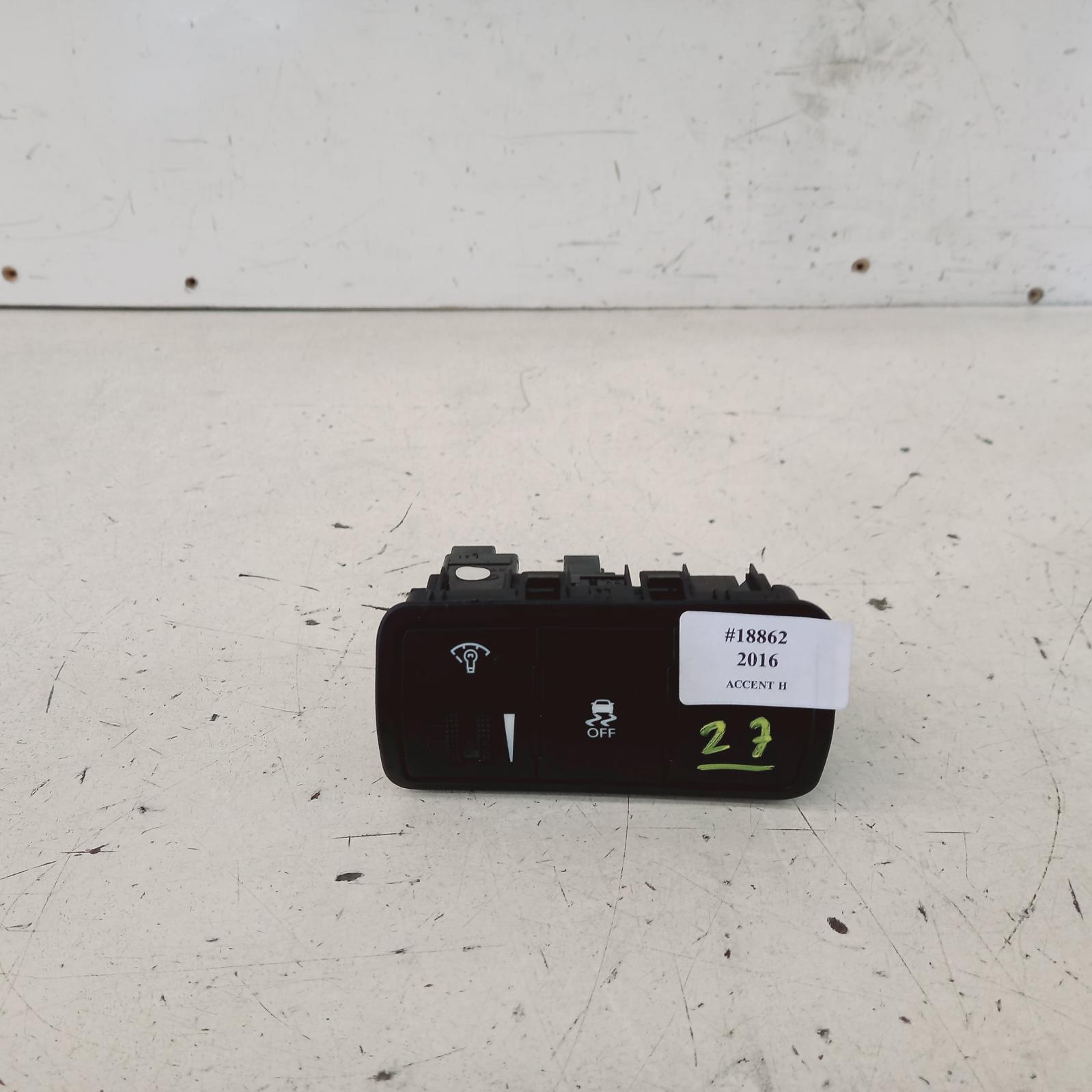 View Auto part Misc Switch/Relay Hyundai Accent 2016
