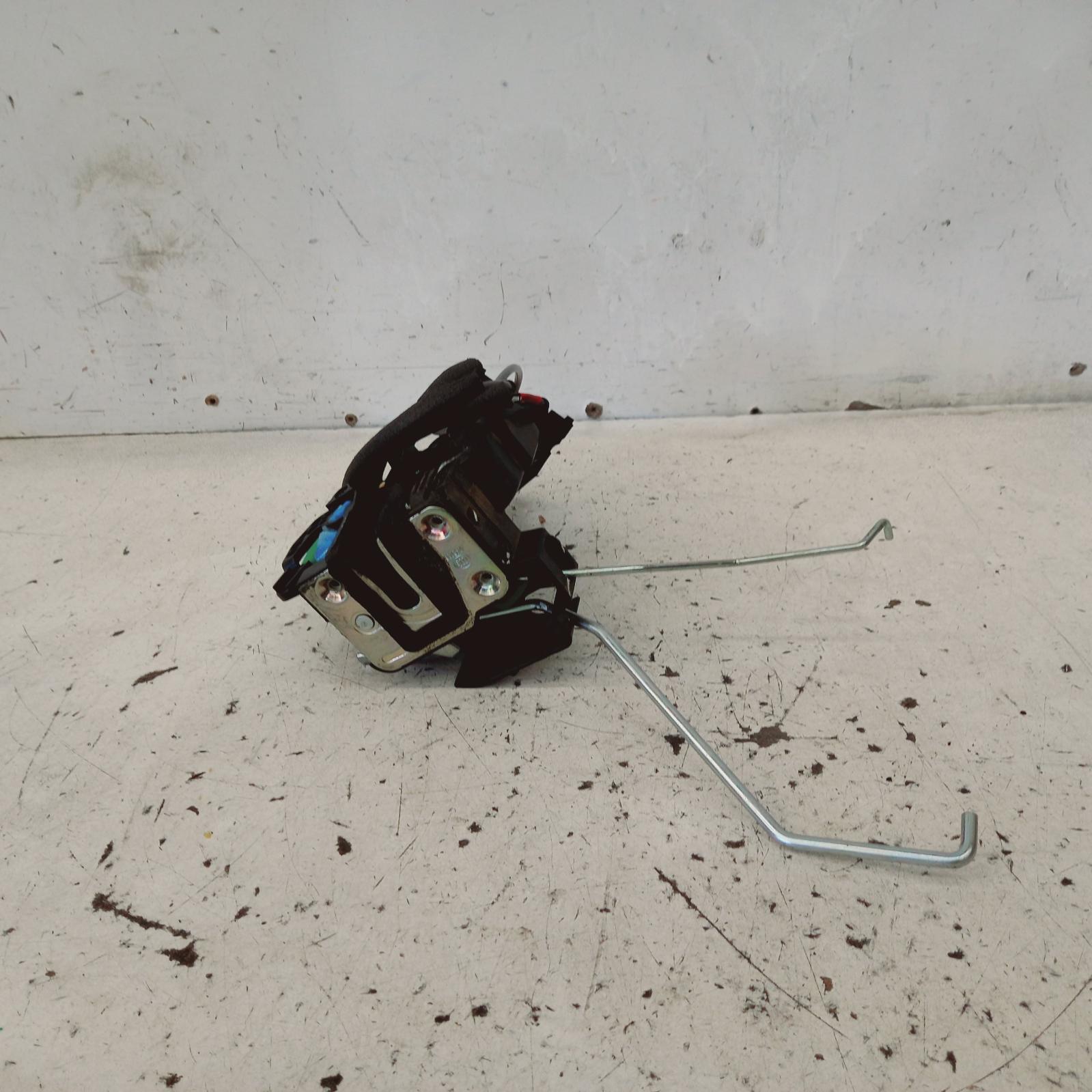 View Auto part Door/Boot/Gate Lock Hyundai Accent 2016