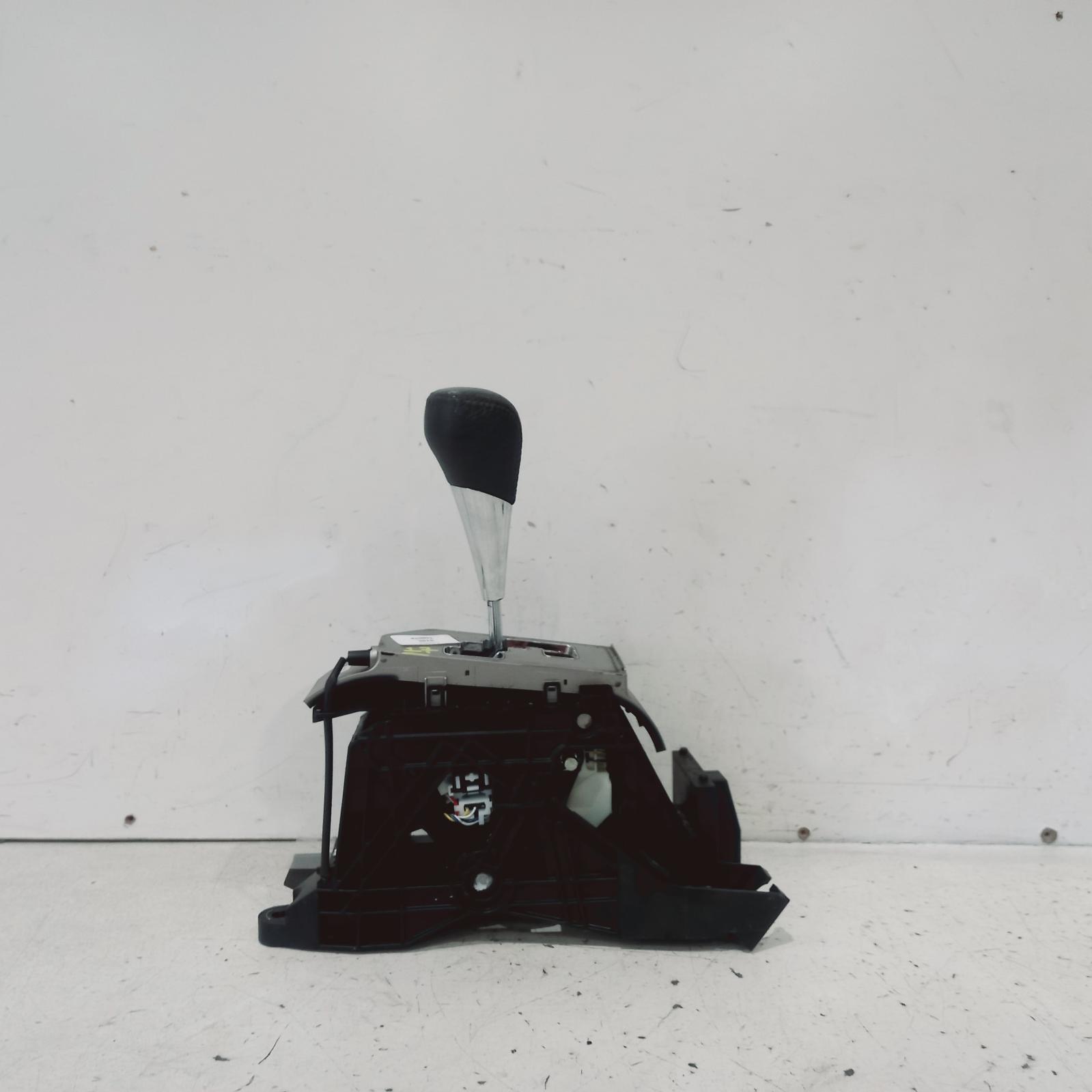 View Auto part Gear Stick/Shifter Toyota Aurion 2010