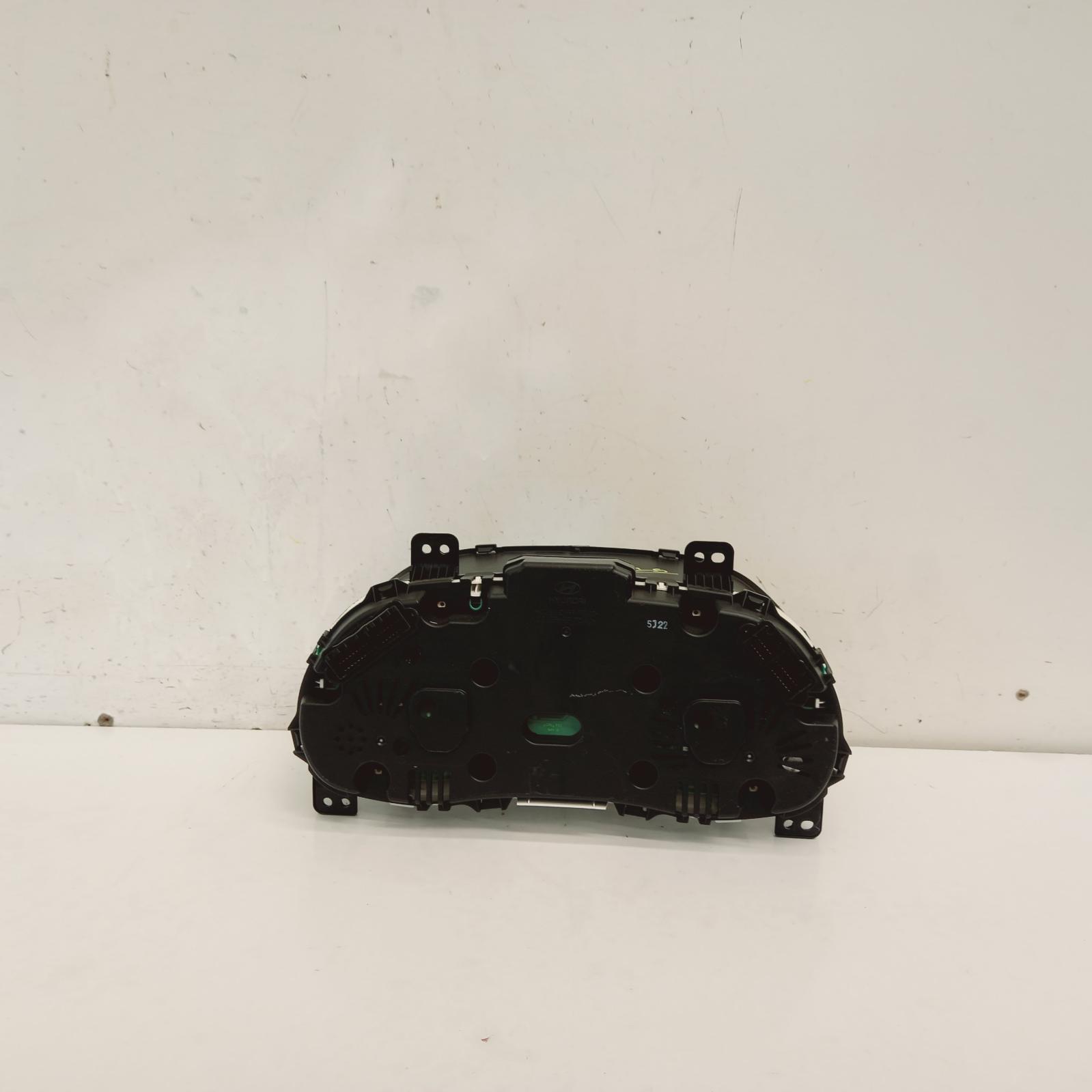 View Auto part Instrument Cluster Hyundai Accent 2015