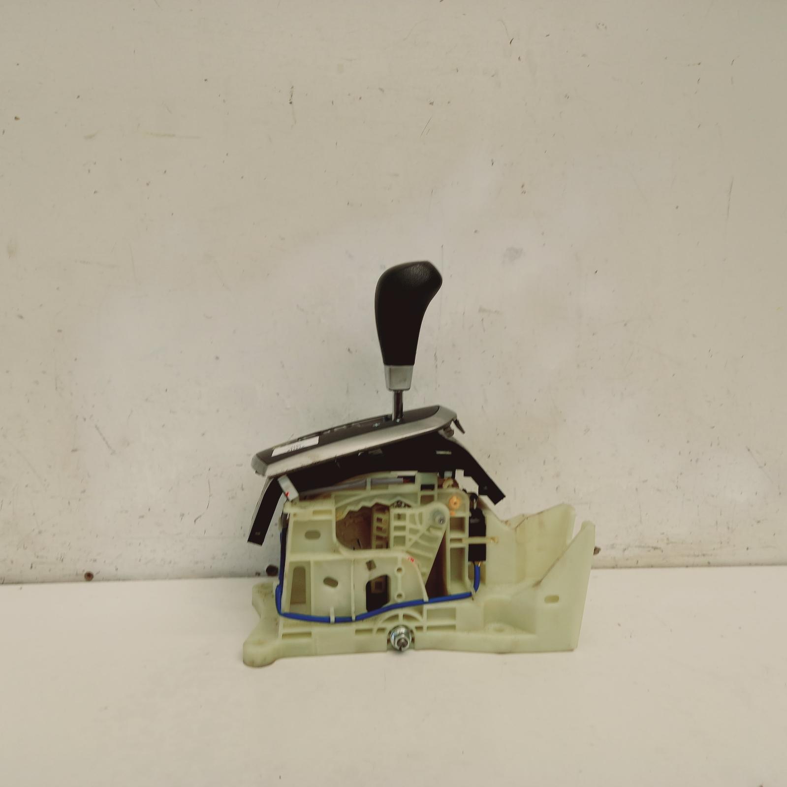 View Auto part Gear Stick/Shifter Hyundai Accent 2015