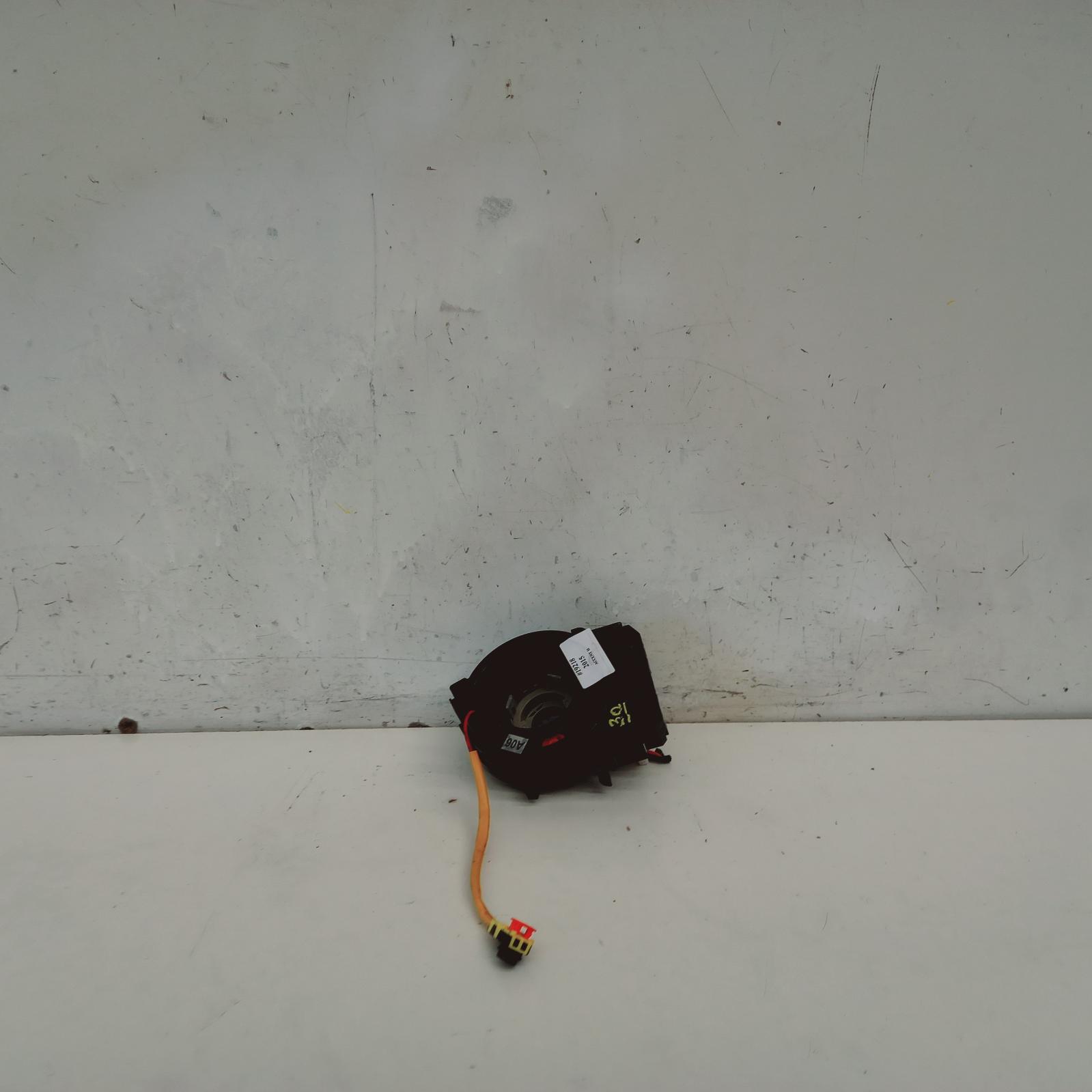 View Auto part Airbag Module/Sensor Hyundai Accent 2015