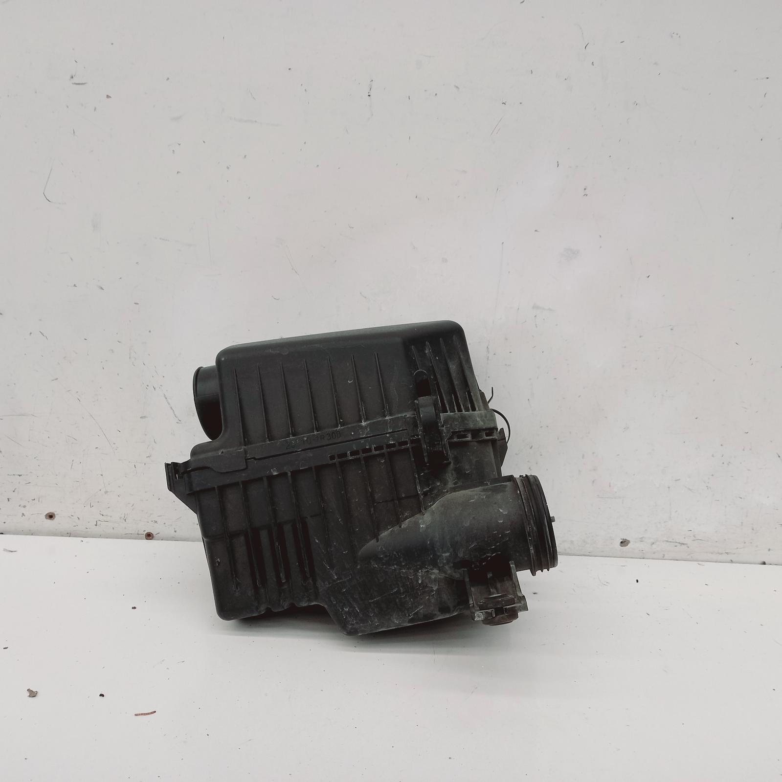 View Auto part Air Cleaner/Box Hyundai Accent 2015