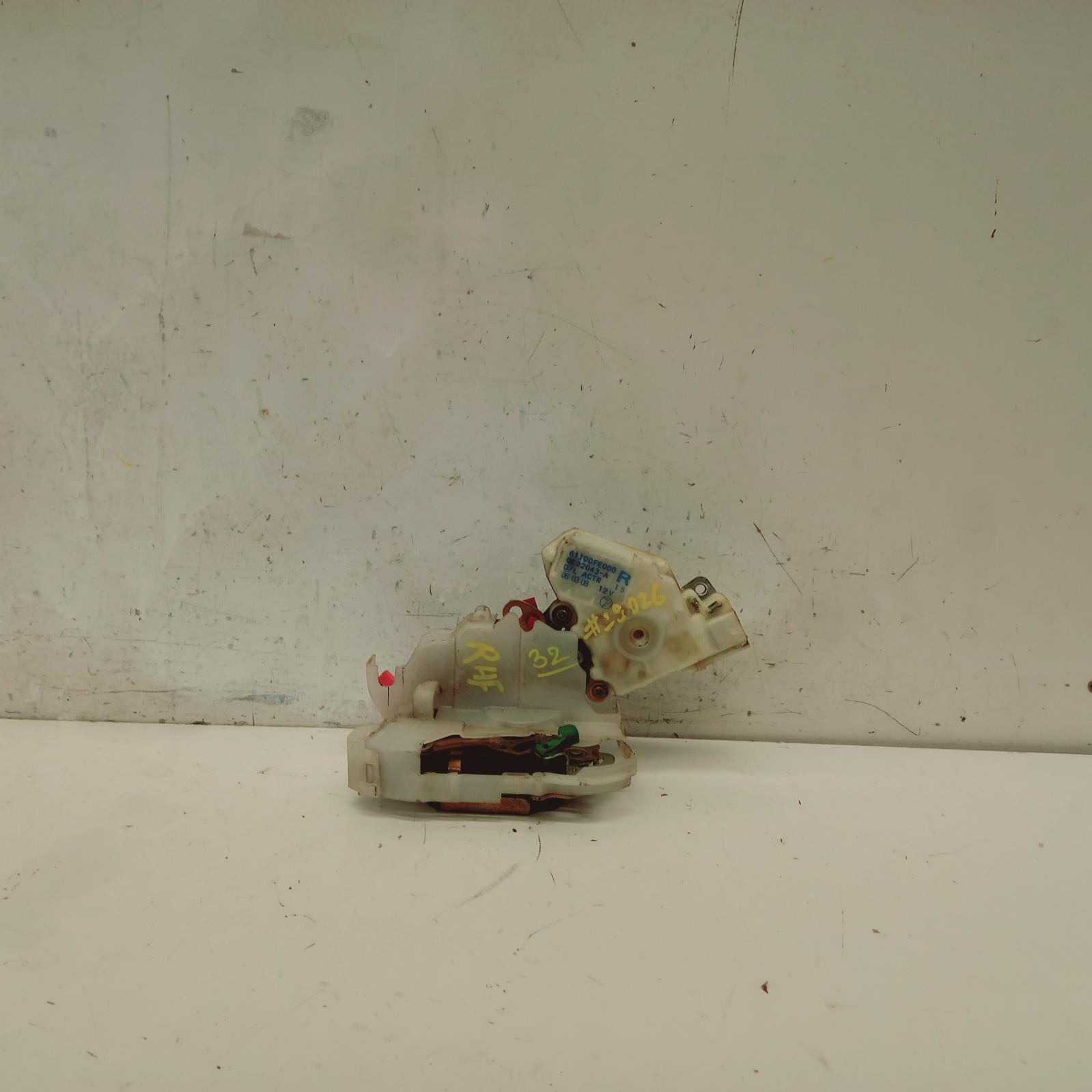 View Auto part Door/Boot/Gate Lock Subaru Impreza 2006