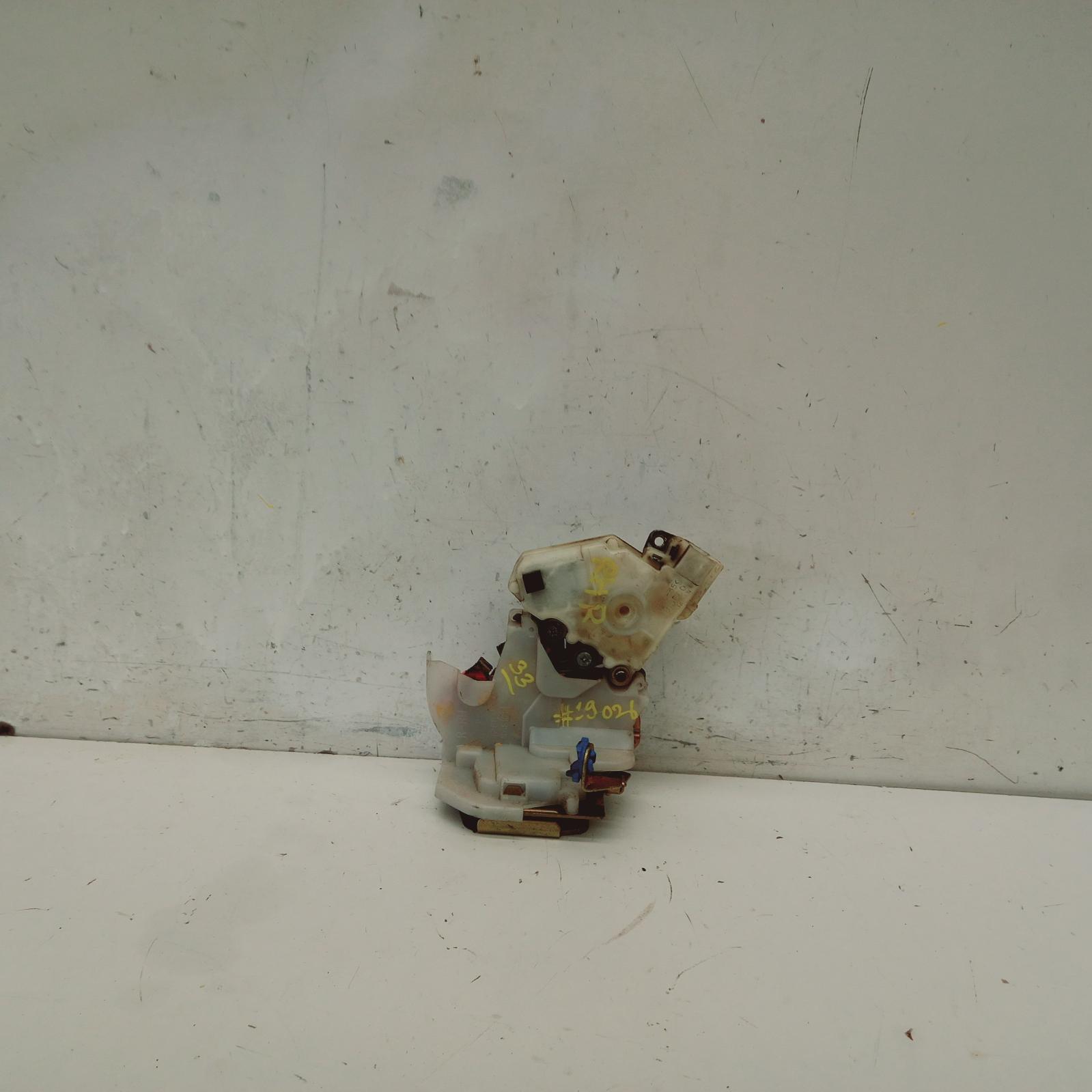 View Auto part Door/Boot/Gate Lock Subaru Impreza 2006