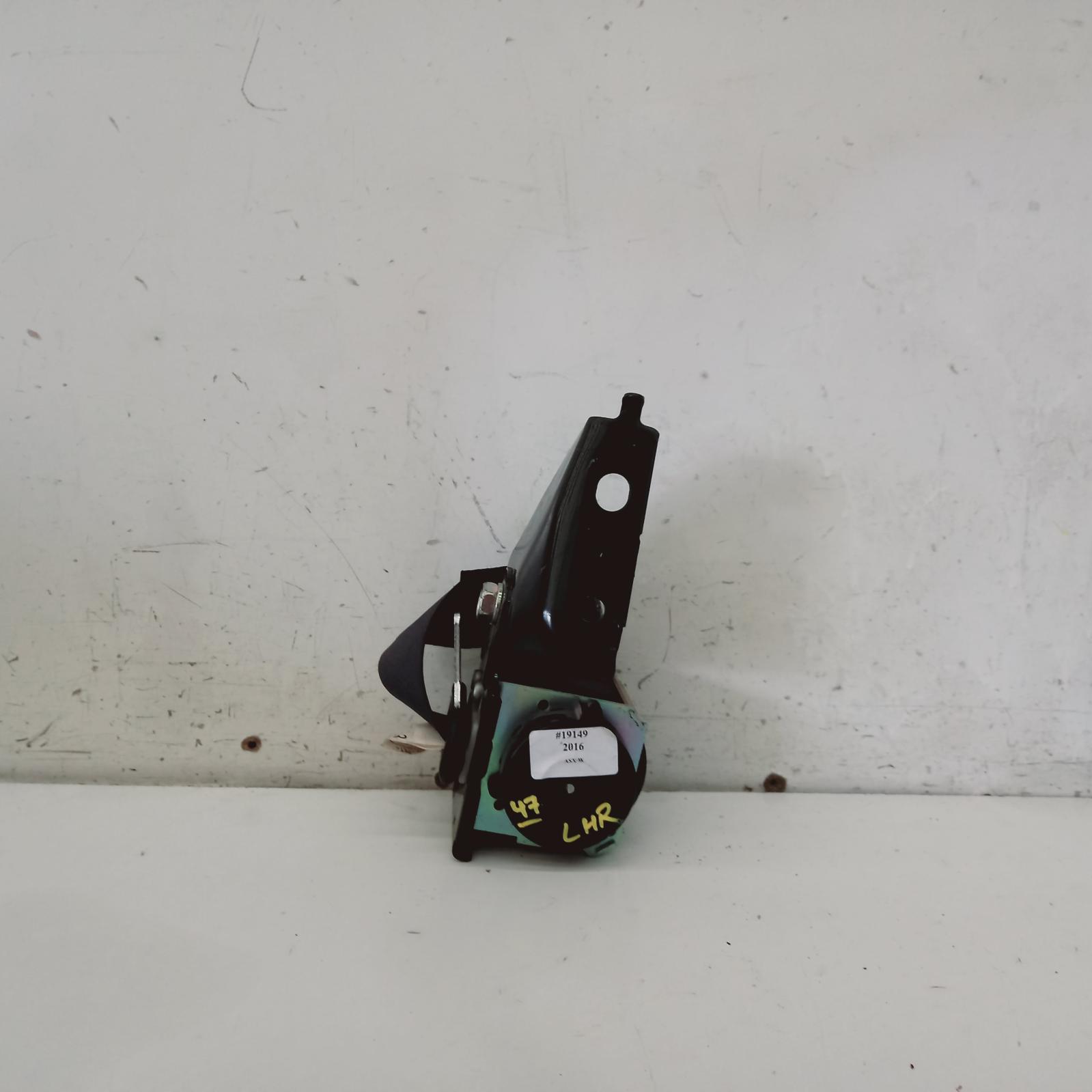View Auto part Seatbelt/Stalk Mitsubishi Asx 2016