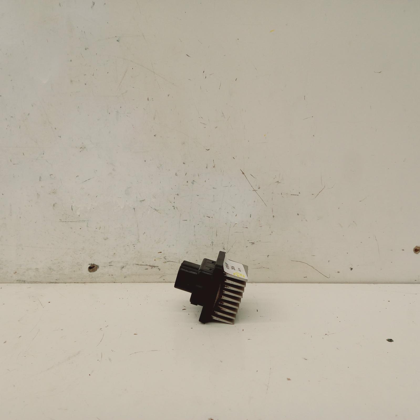View Auto part Fan Speed Resistor Mitsubishi Asx 2016