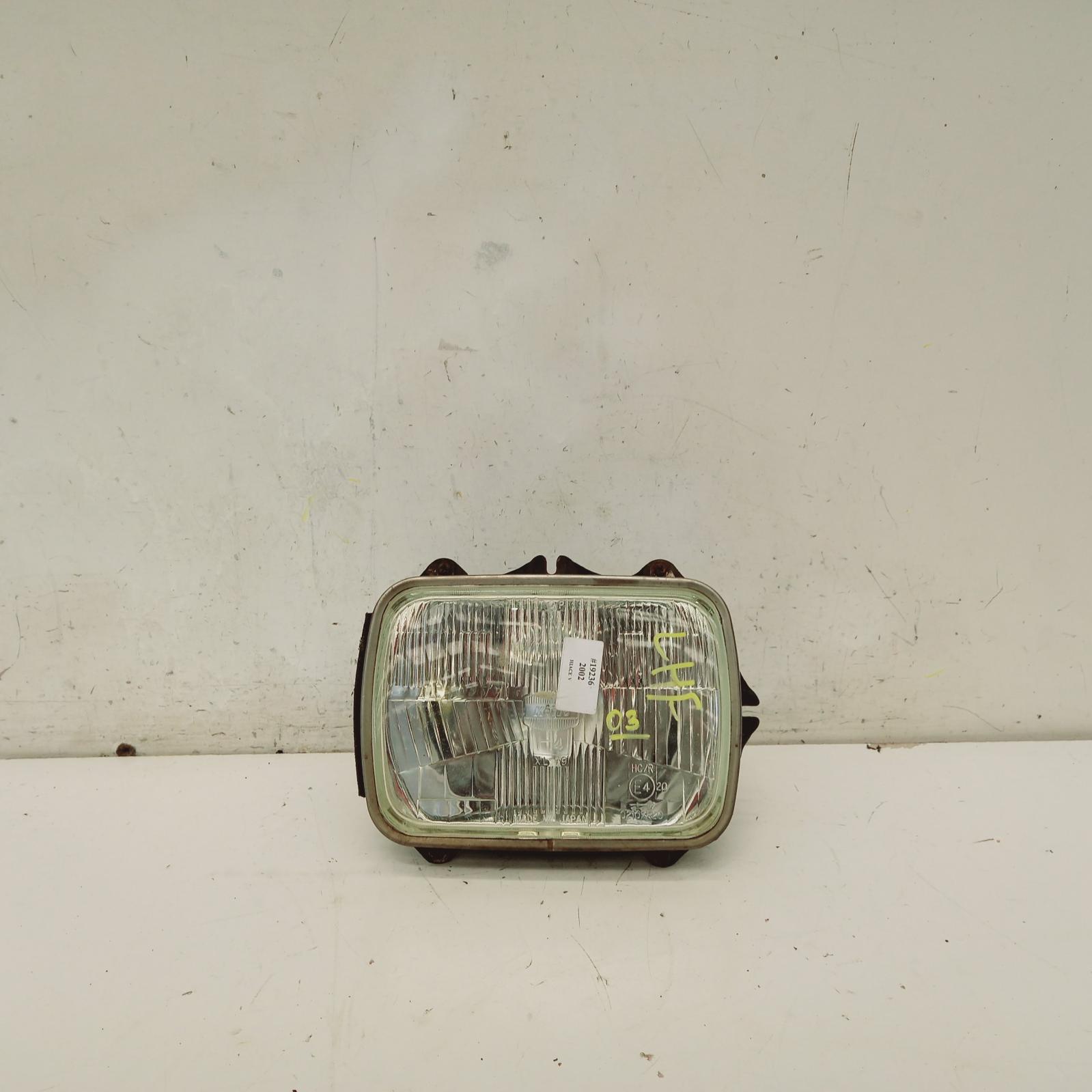View Auto part Left Headlamp Toyota Hiace 2002