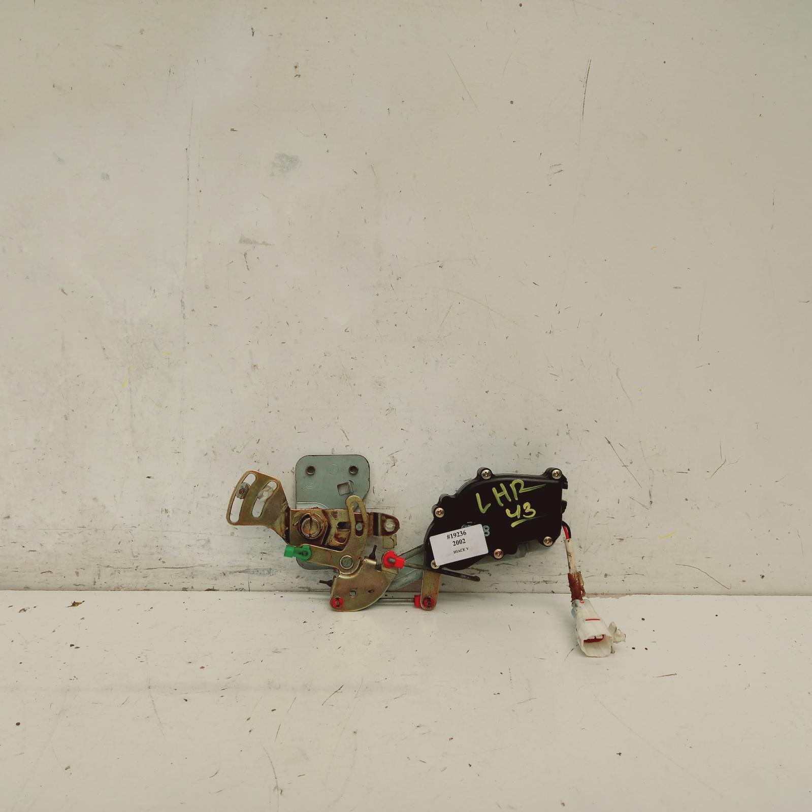 View Auto part Door/Boot/Gate Lock Toyota Hiace 2002
