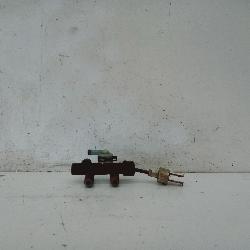 View Auto part Clutch Master Cylind Toyota Hiace 2002